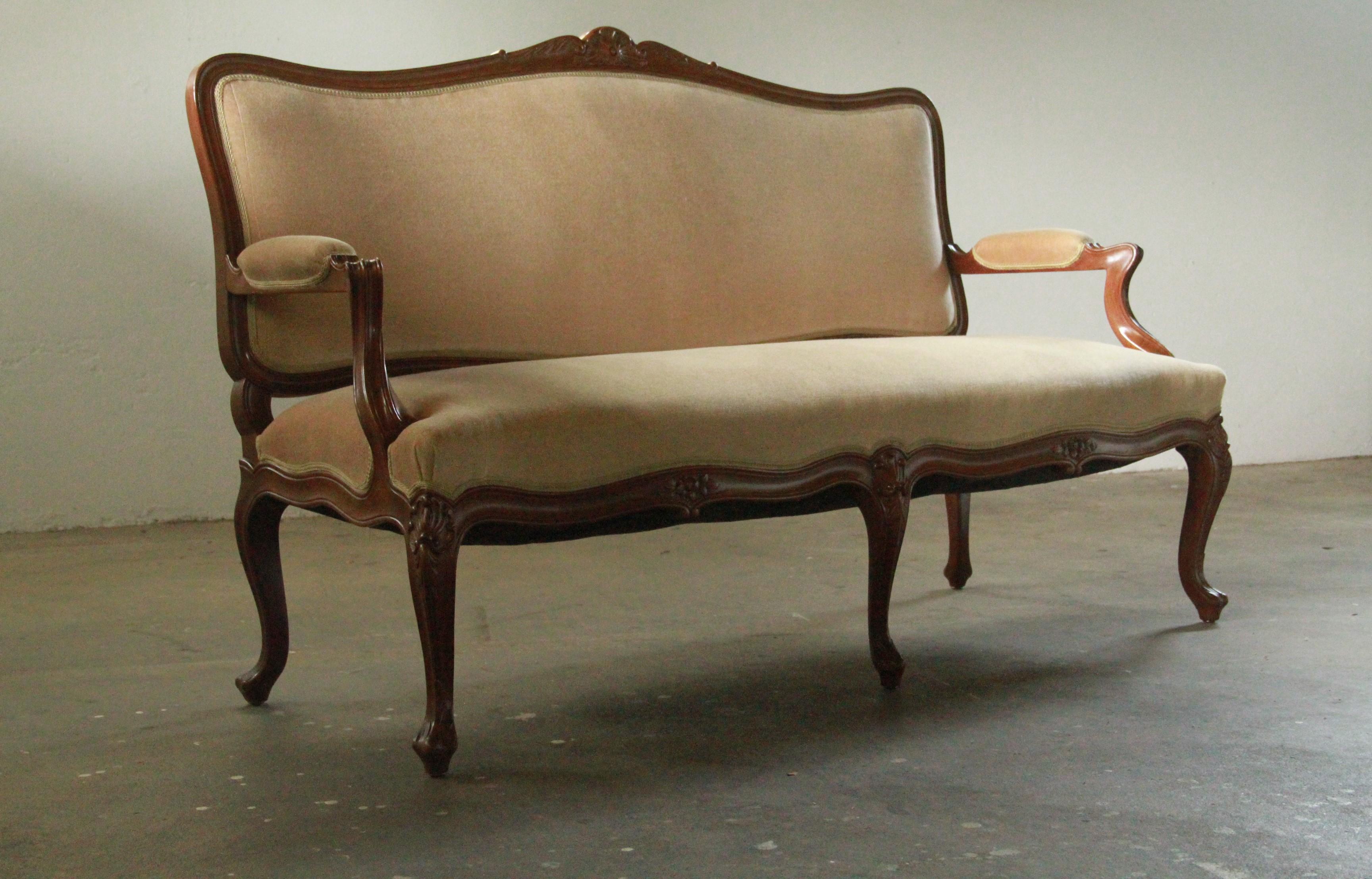 Canapé ancien Louis XV 18ème siècle, français en vente 1