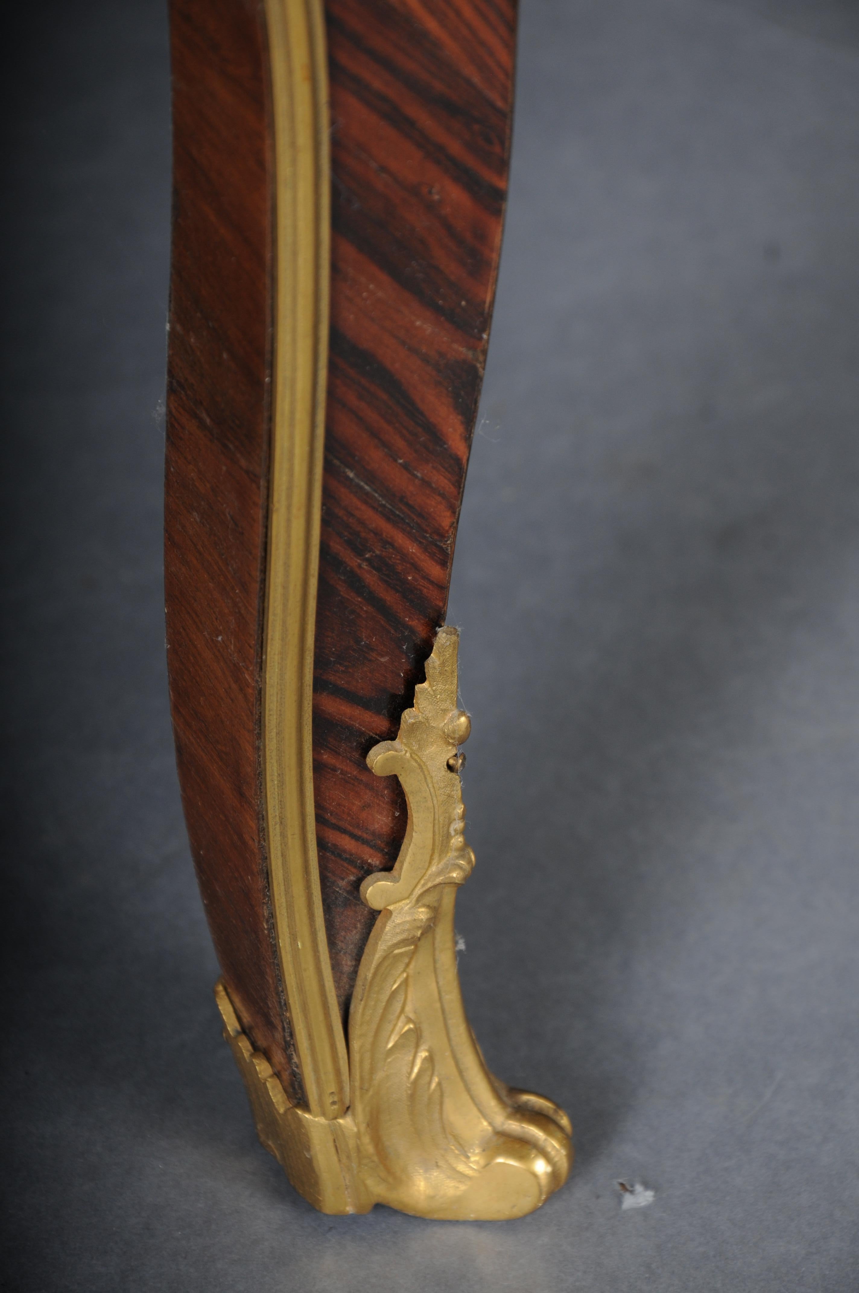 Antique Louis XV display cabinet Napoleon III, Paris, around 1880 For Sale 10