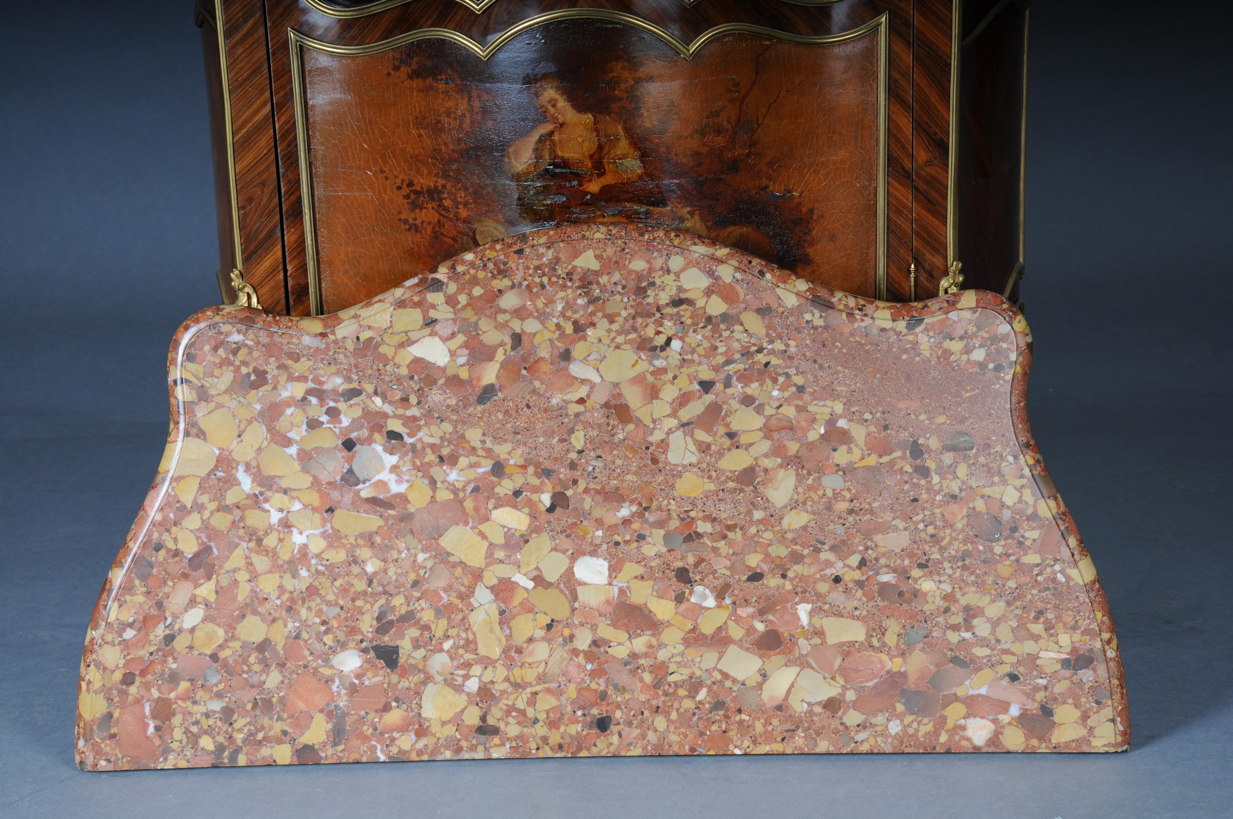 Antique Louis XV display cabinet Napoleon III, Paris, around 1880 For Sale 11