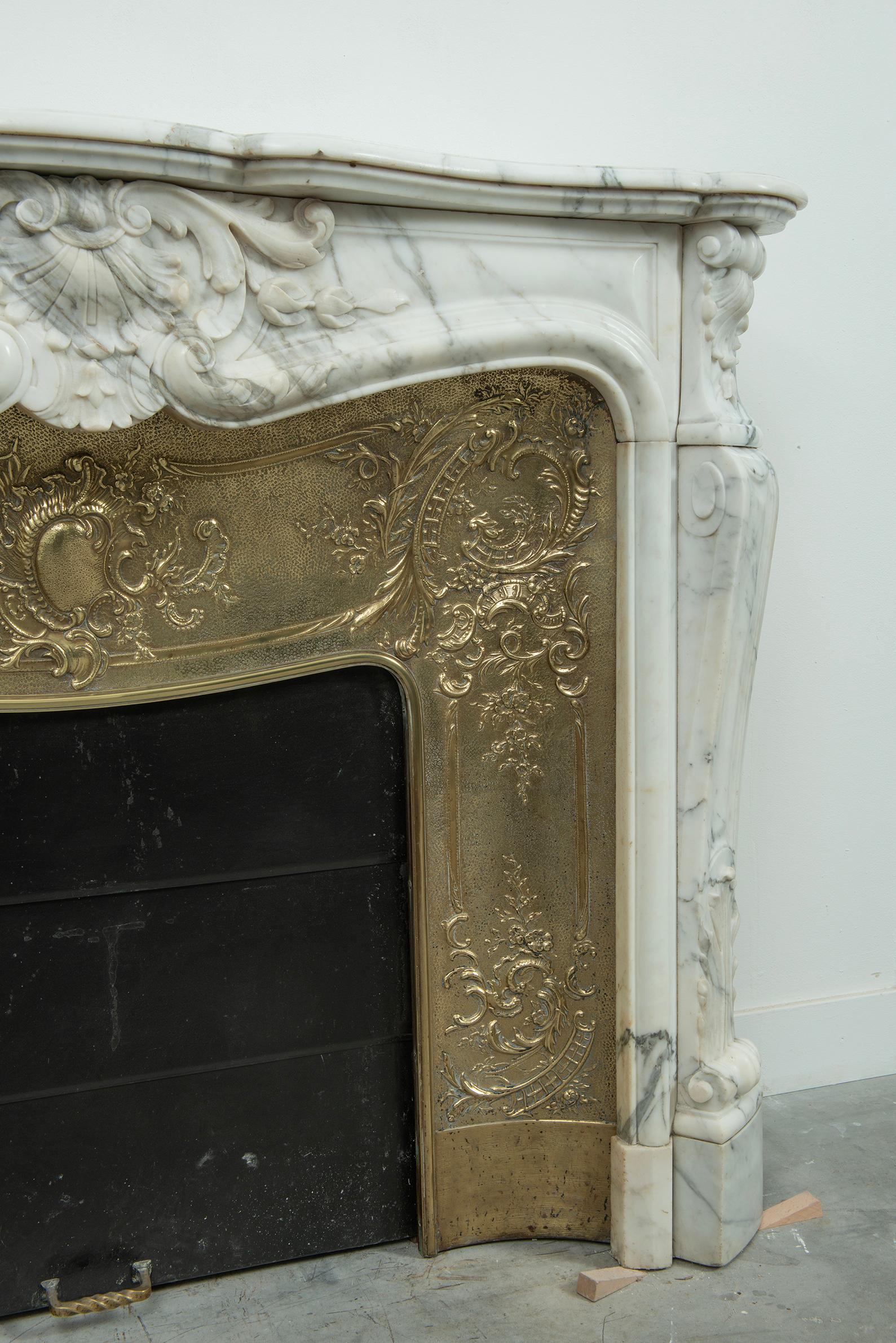 Antique Louis XV Fireplace Mantel For Sale 5