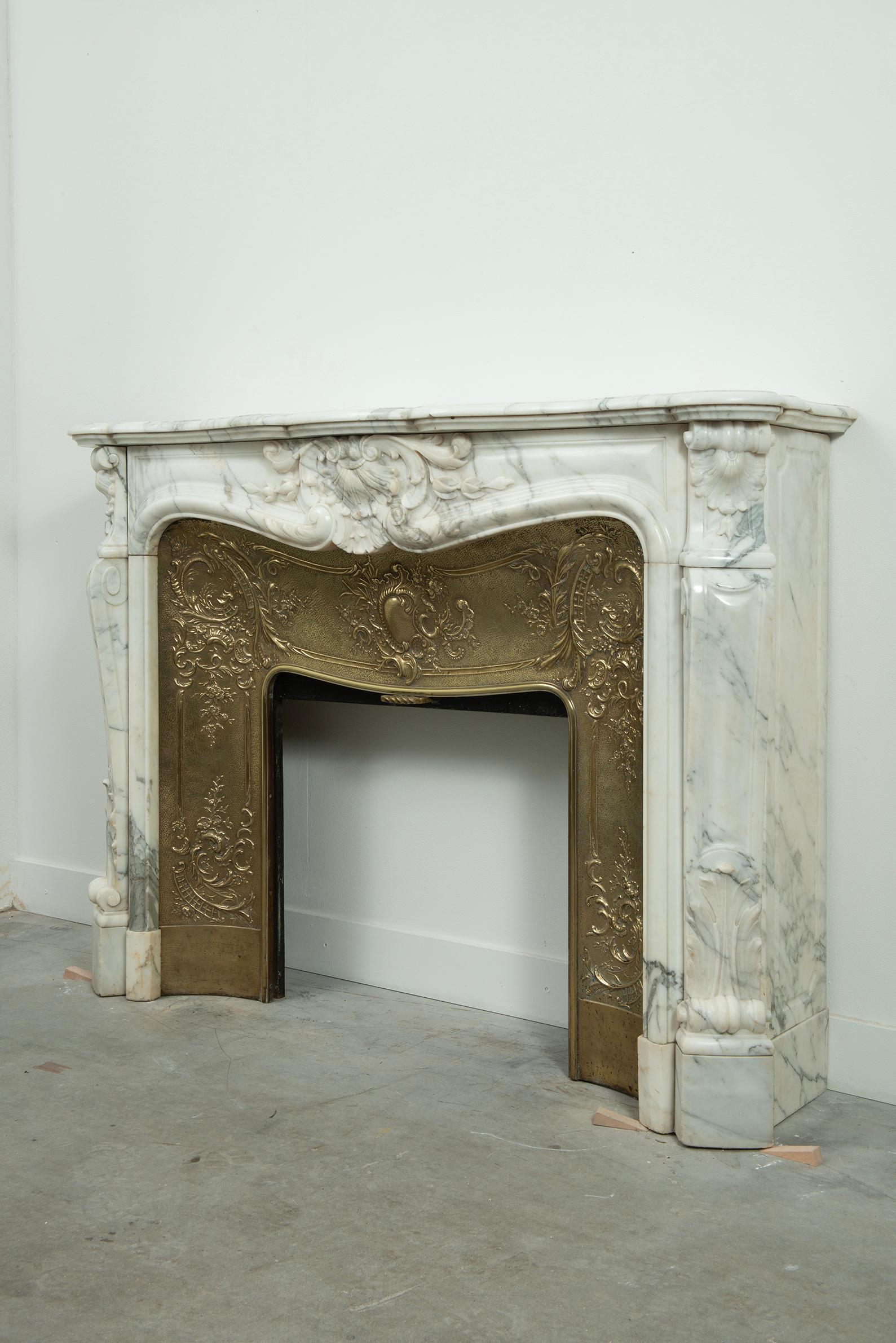 Antique Louis XV Fireplace Mantel For Sale 12
