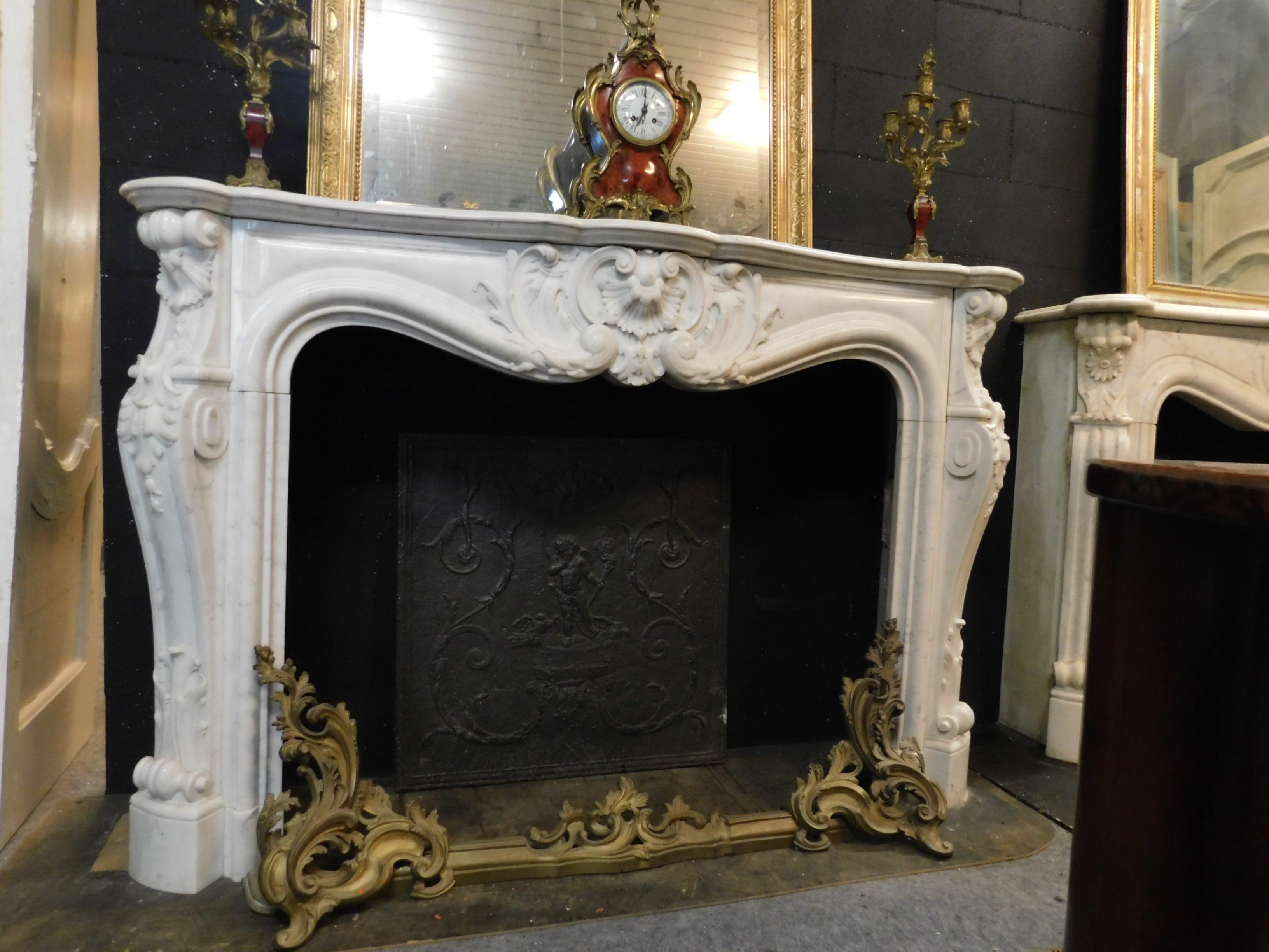 1700s fireplace