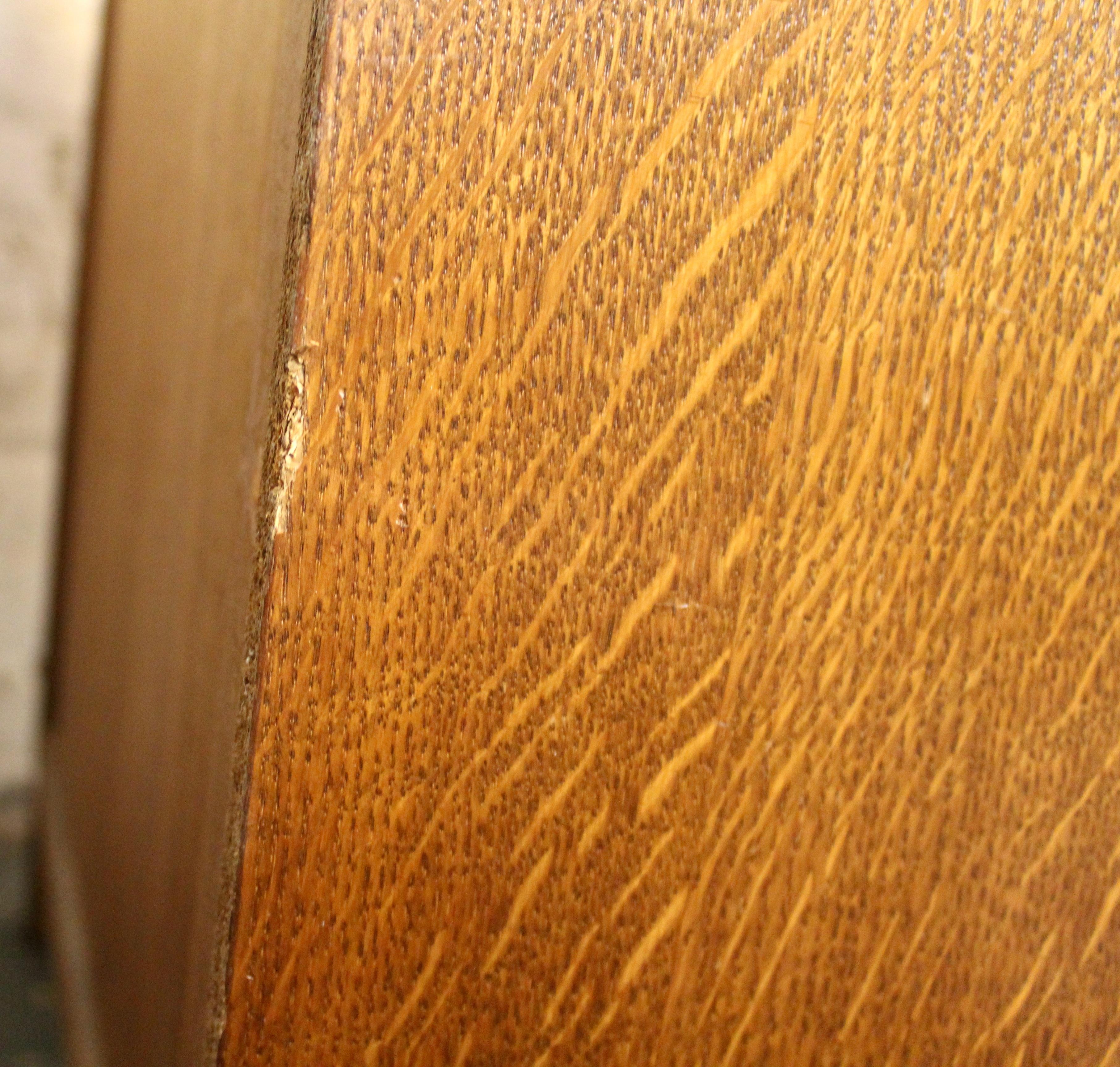 Ancienne commode française Louis XV en Oak en vente 13