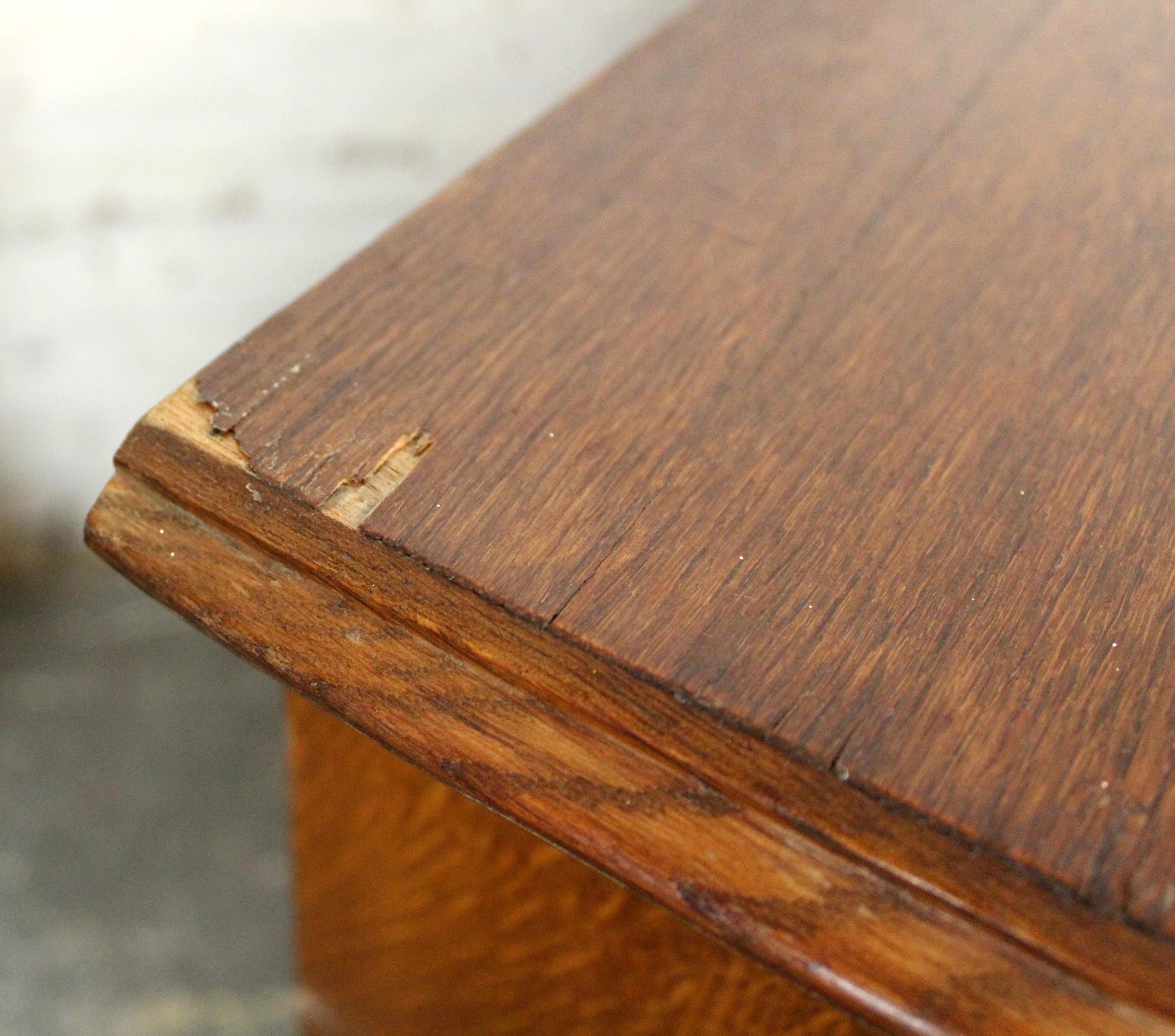 Ancienne commode française Louis XV en Oak en vente 14