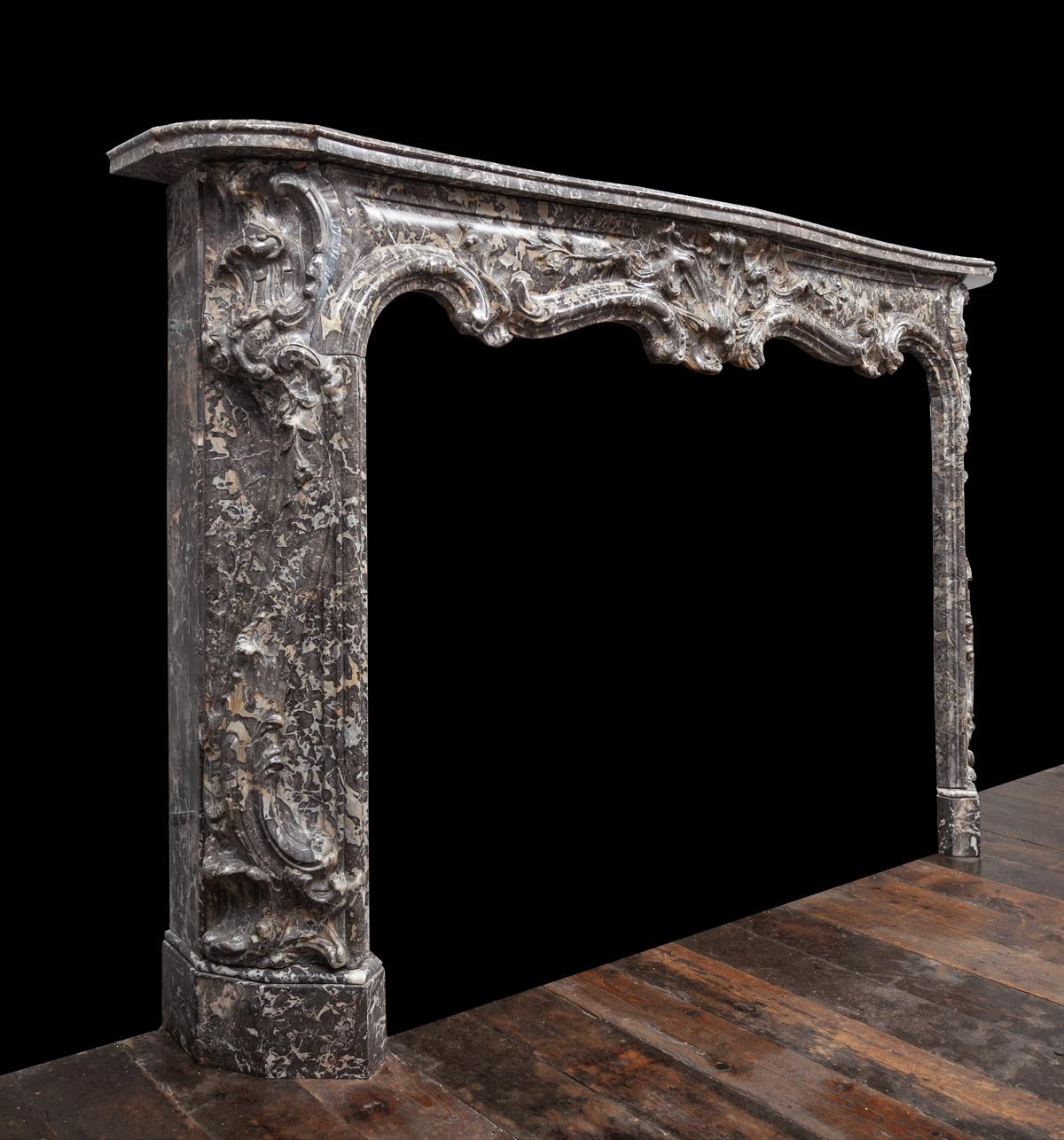 Antique Louis XV Marble Mantel In Good Condition In Tyrone, Northern Ireland