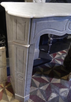 Antique Louis XV Pompadour Carrara Marble Mantel Piece with a Serpentine Shelf
