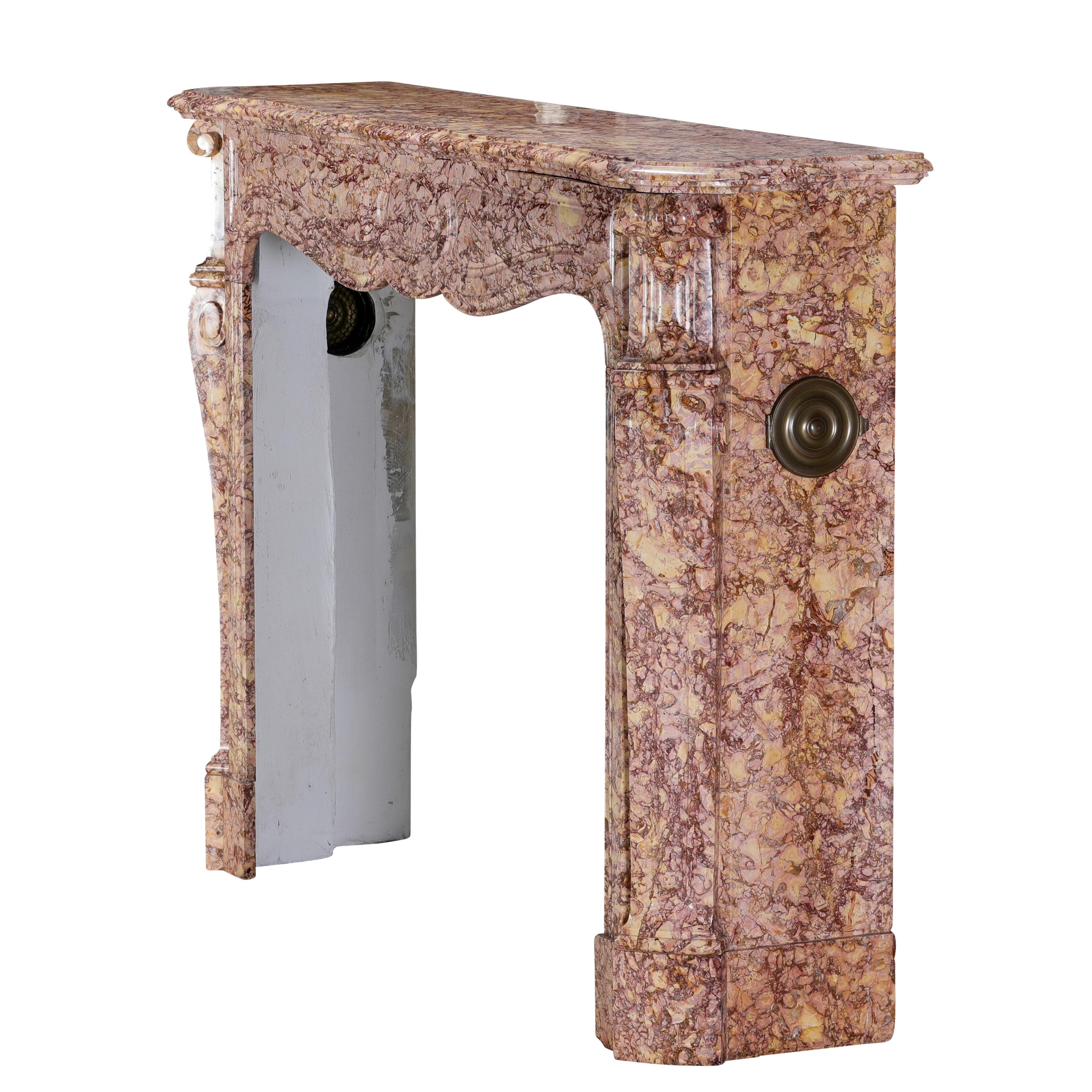 Antico camino Luigi XV Pompadour in marmo Brocatelle Violet di lusso in vendita 5