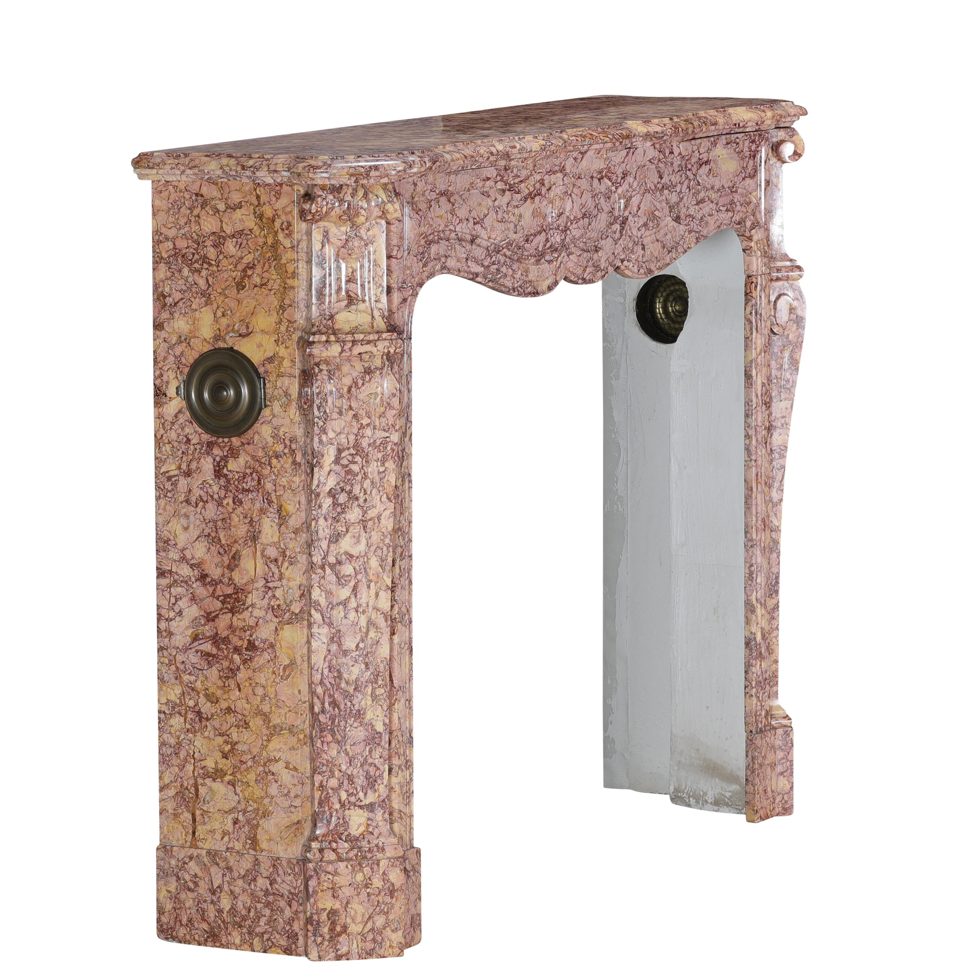 Antico camino Luigi XV Pompadour in marmo Brocatelle Violet di lusso in vendita 11