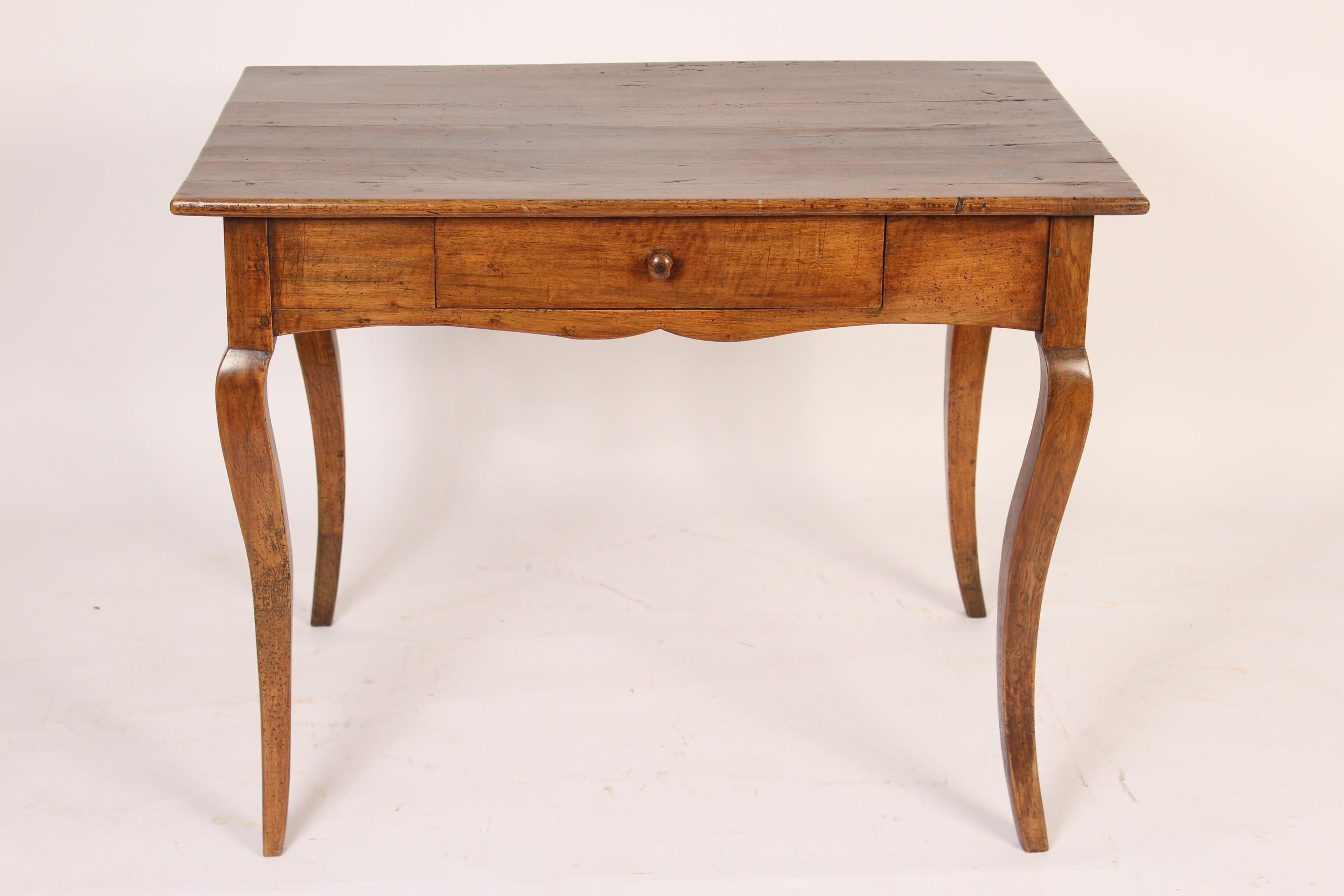 Antique Louis XV style provincial walnut and beechwood single drawer writing / occasional table, 19th century.