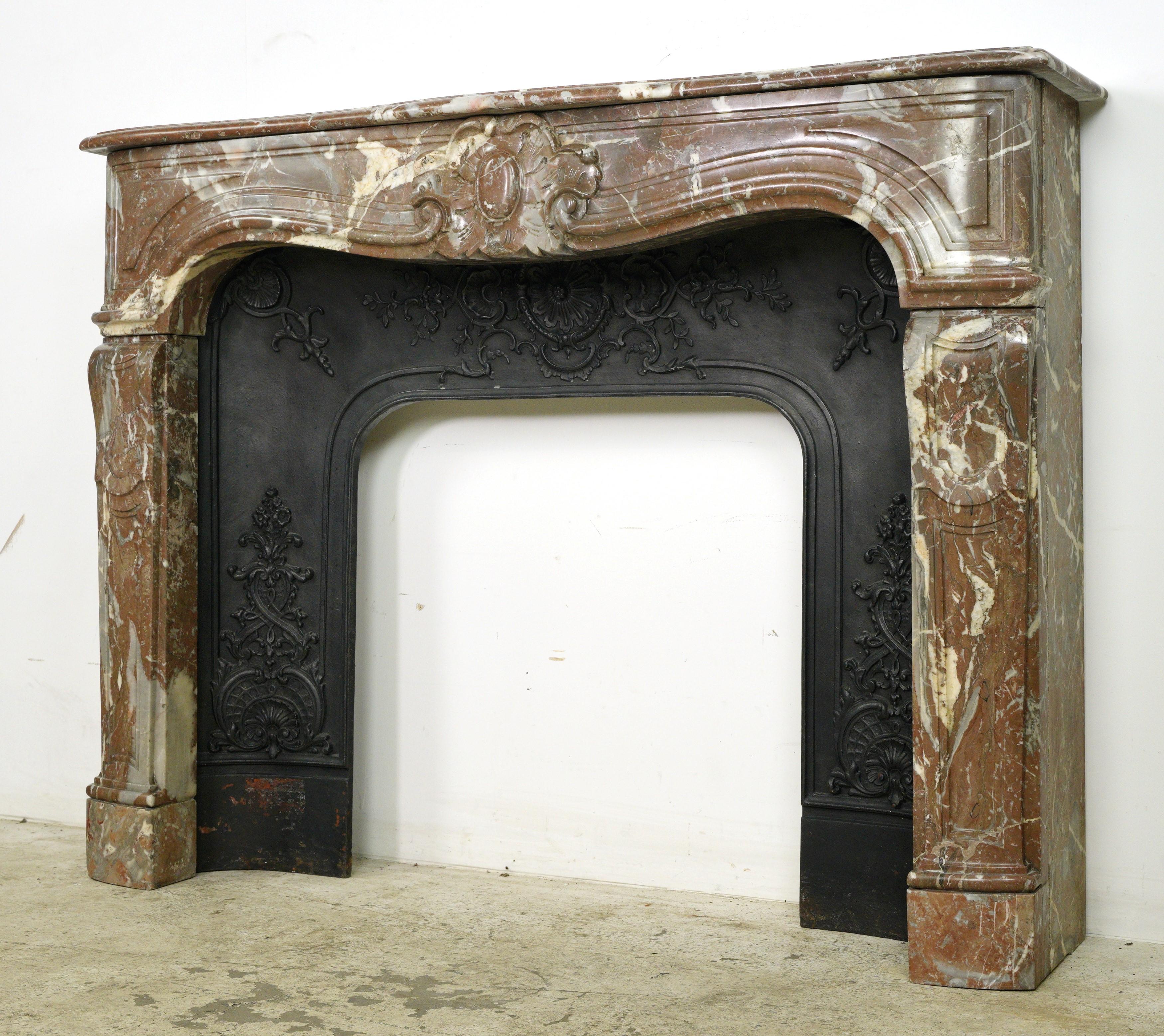 Antique Louis XV Rouge Royale Marble Serpentine Mantel Cast Iron Insert For Sale 7