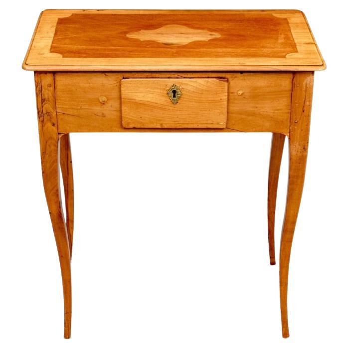 Ancienne coiffeuse en bois de cerisier marqueté de style Louis XV