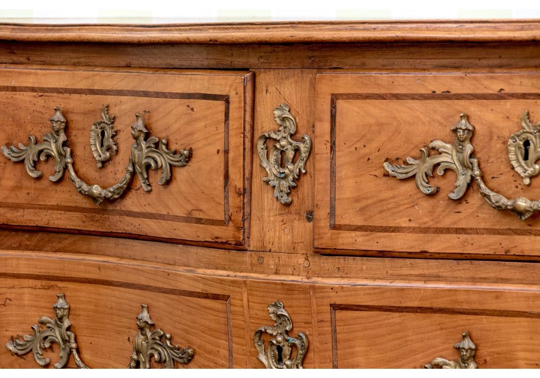 Bronze Commode ancienne de style Louis XV en vente