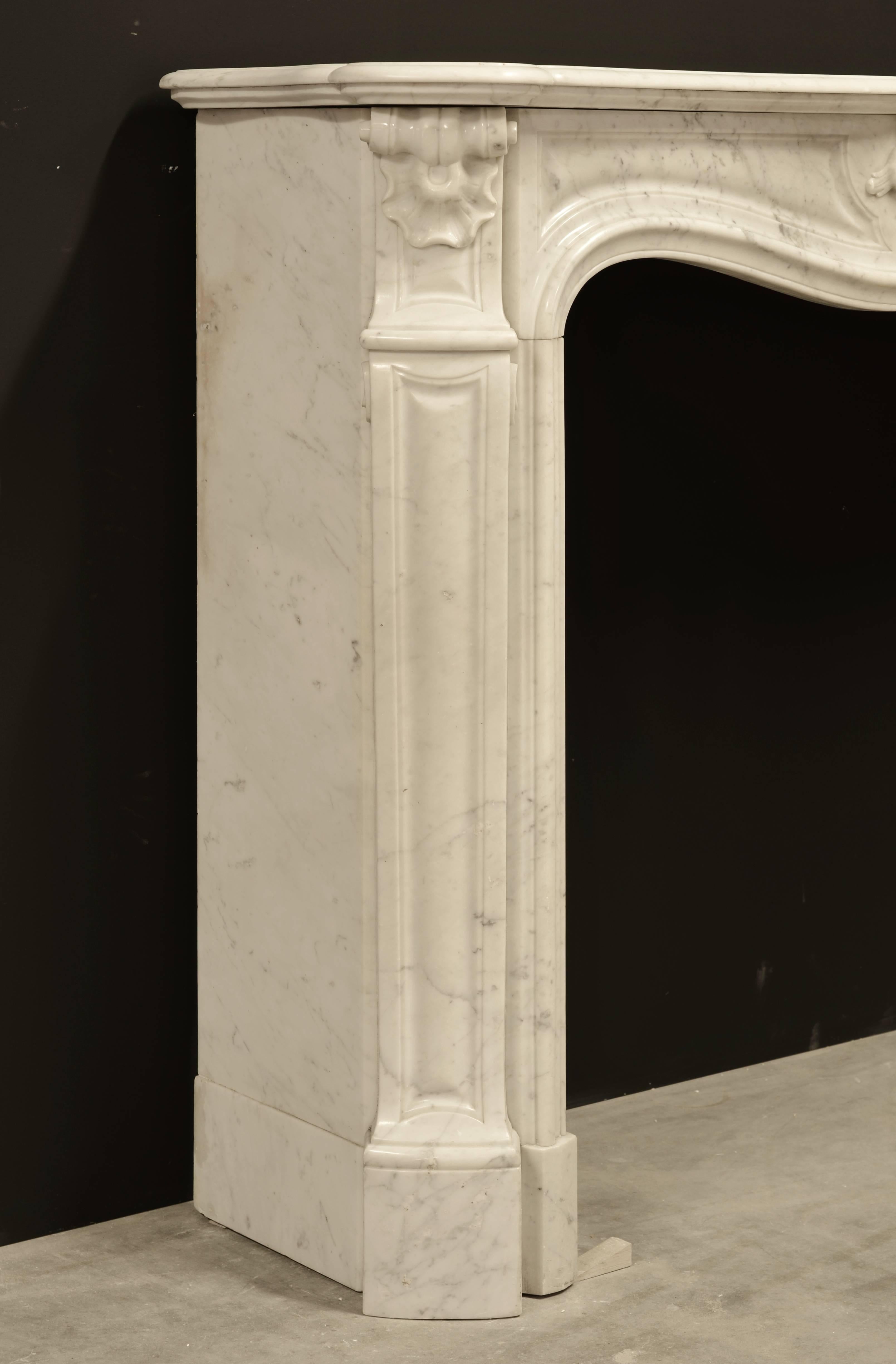 Antique Louis XV Style Fireplace Mantel in Carrara White Marble, 19th Century 2