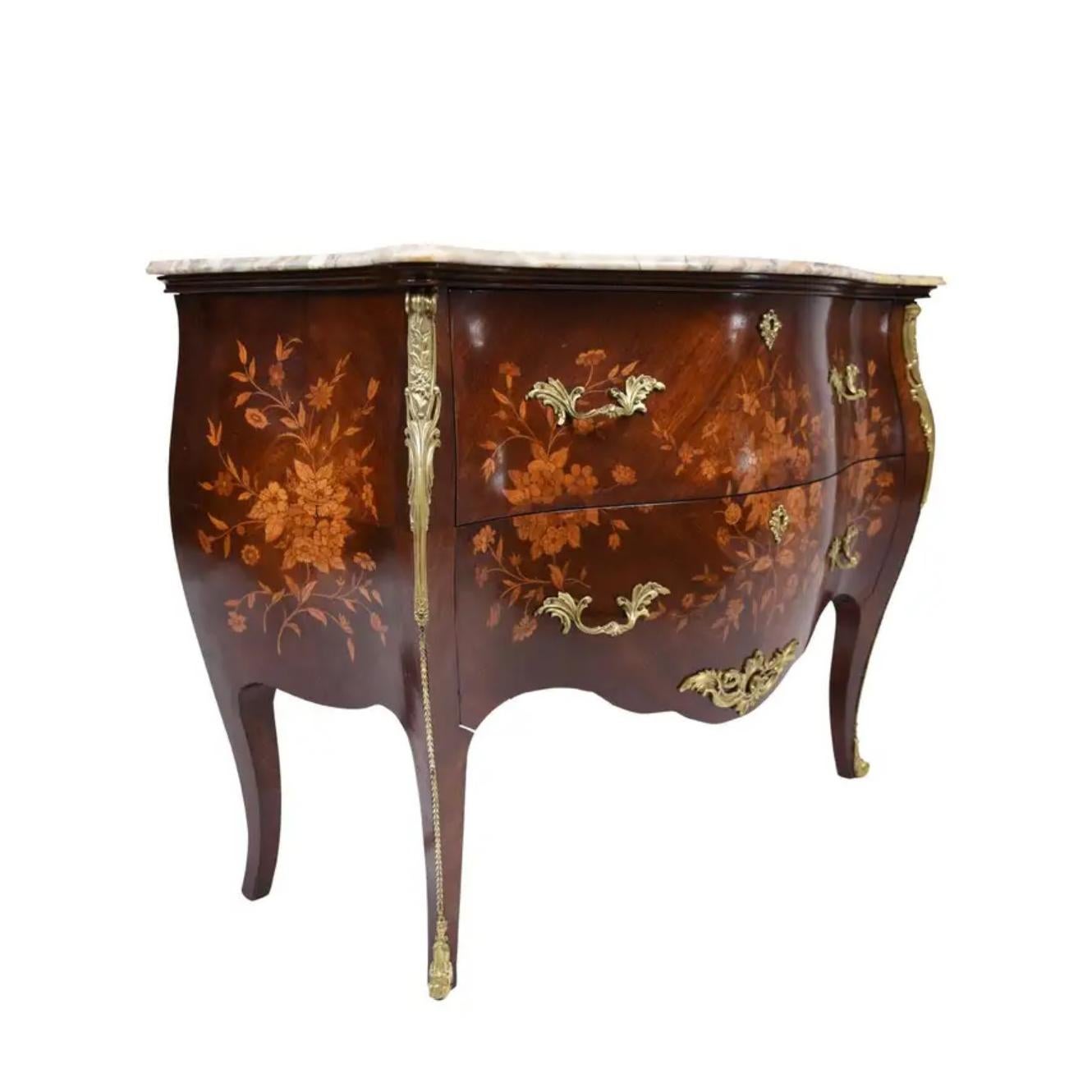 Early 20th Century Antique Louis XV-Style Commode with Marble Top: Elegance Restored For Sale