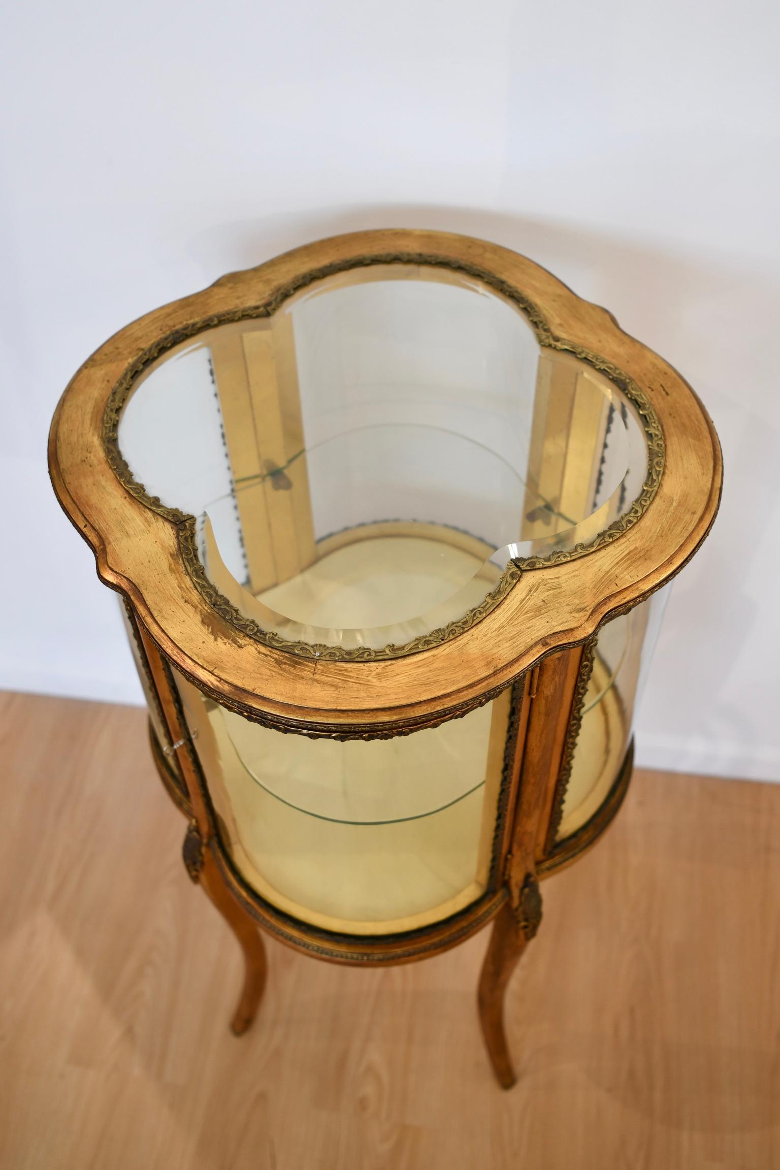 20th Century Antique Louis XV Style Gilt Curved Glass Curio