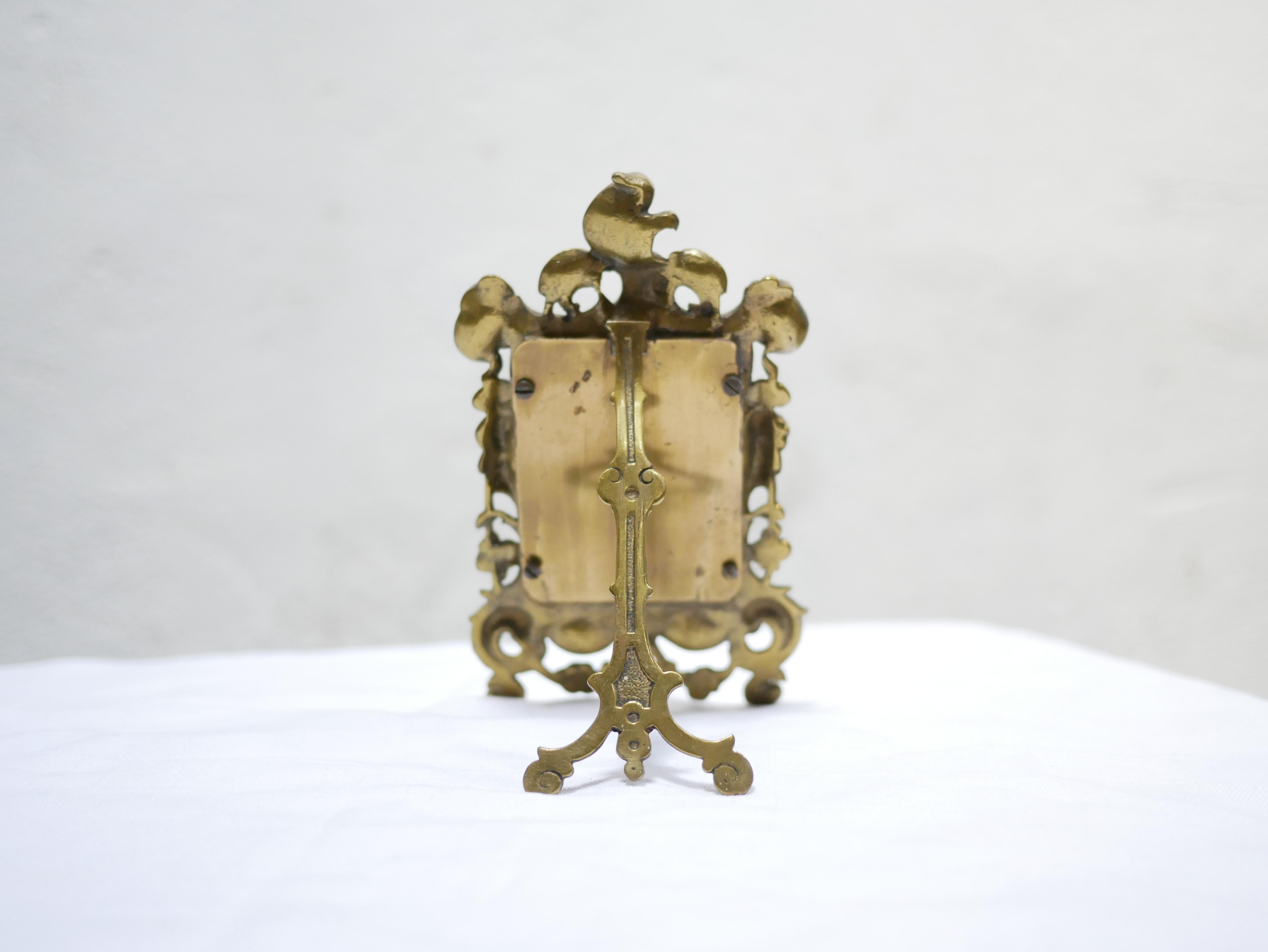 Cornice fotografica antica in stile Luigi XV del periodo di Napoleone III in bronzo dorato in vendita 5
