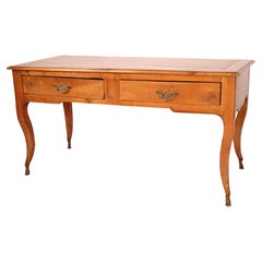 Escritorio provincial antiguo de madera de frutal estilo Luis XV