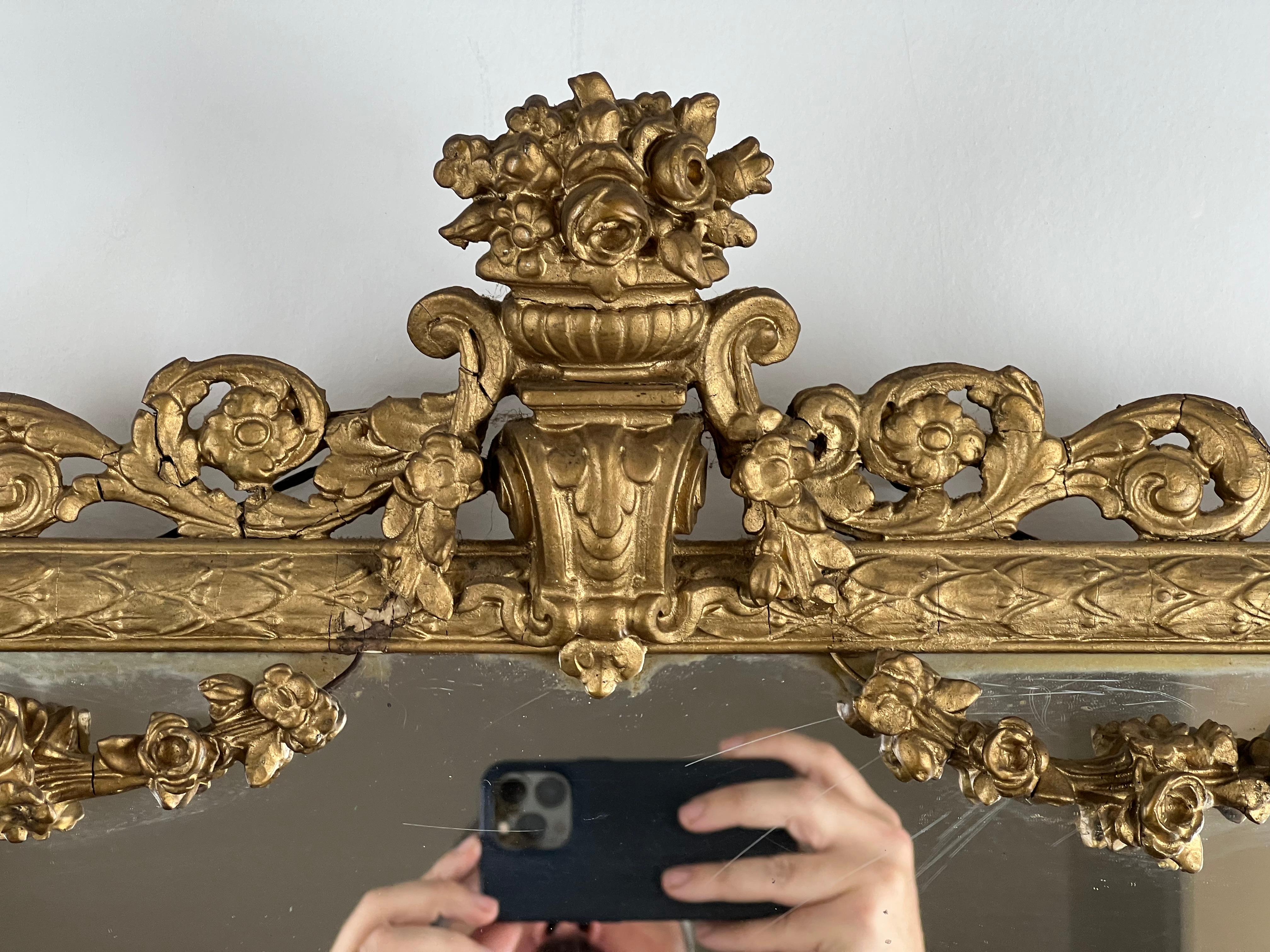 Antiguo Espejo de Tres Paneles Estilo Luis XV Flanqueado por Imágenes de Napoleón Composición en venta