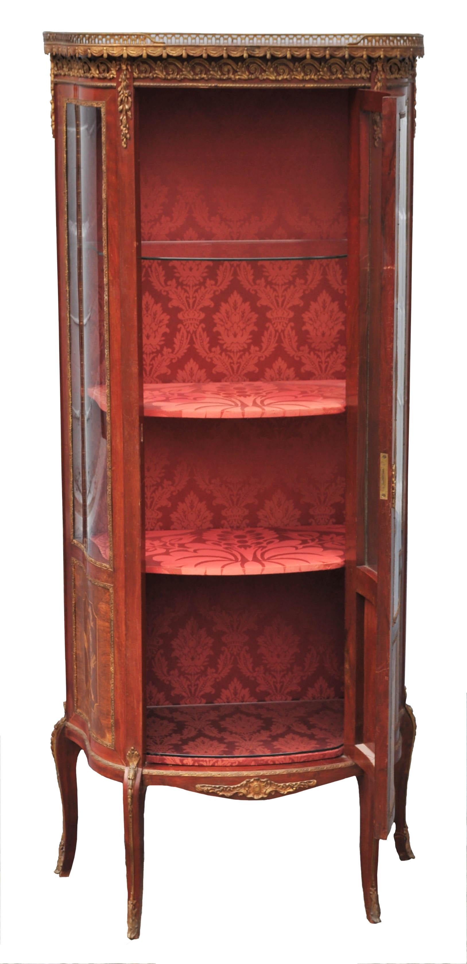 Antike Louis XV Stil Vernis Martin China Vitrine, um 1900 im Angebot 1