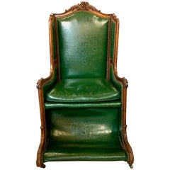 Antique Louis XV Walnut Hall Chair, circa 1900-1910