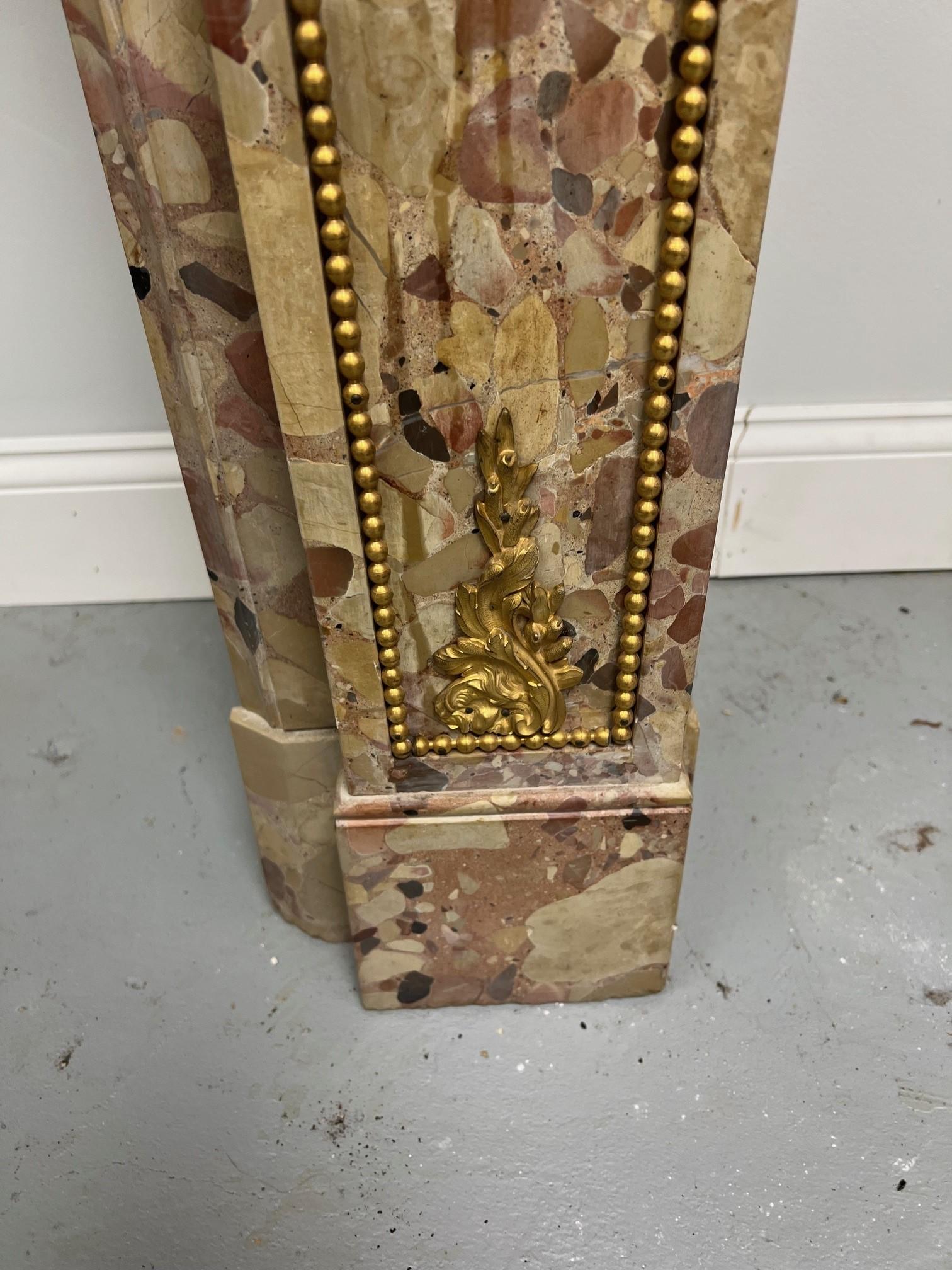 Antique Louis XVI Breche d'Alep Marble Fireplace Mantel with Bronze Ormolu  For Sale 6
