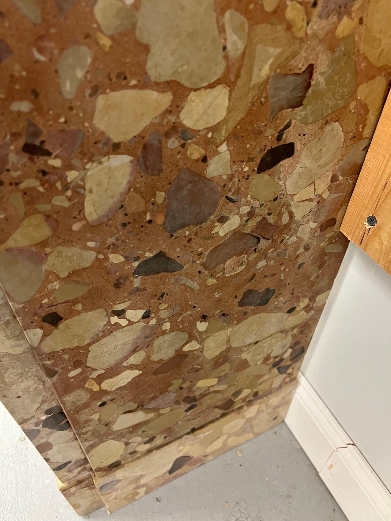 Antico caminetto Luigi XVI Breche d'Alep in marmo con ormeggio in bronzo in vendita 9