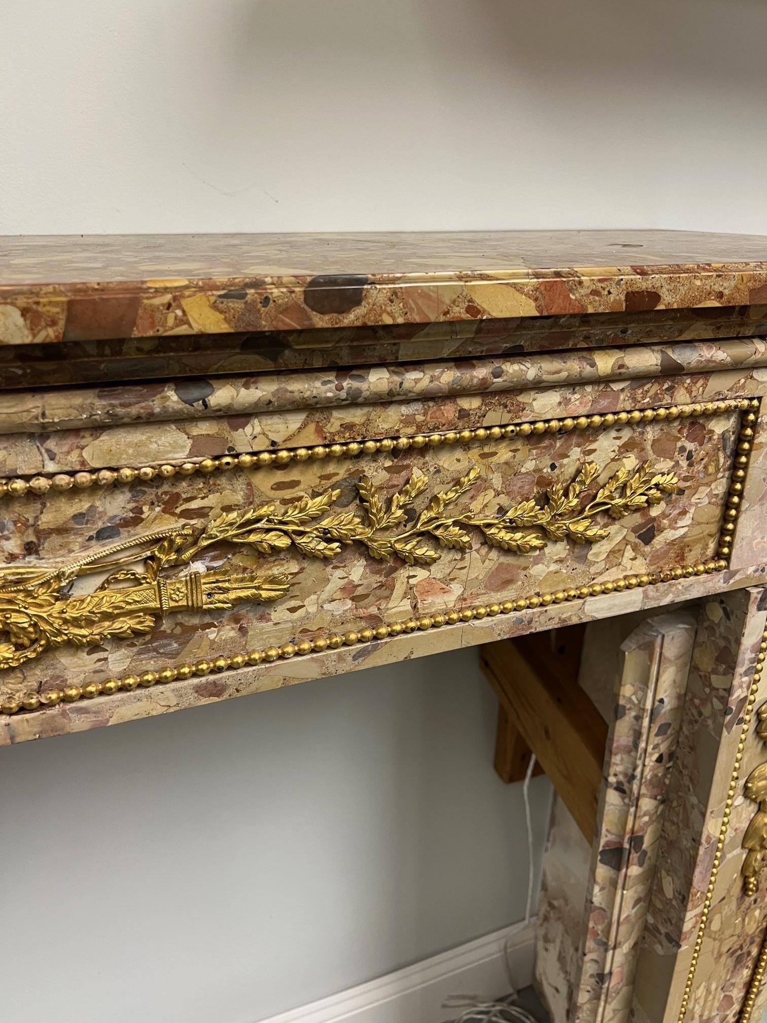 Antique Louis XVI Breche d'Alep Marble Fireplace Mantel with Bronze Ormolu  In Good Condition For Sale In Stamford, CT