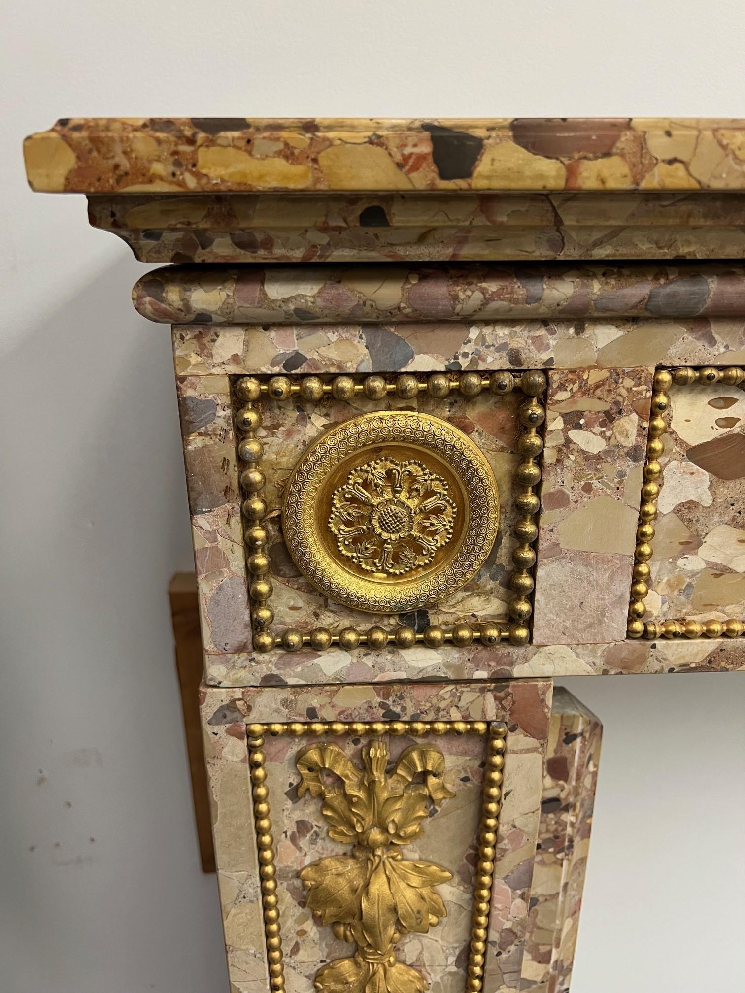 Antique Louis XVI Breche d'Alep Marble Fireplace Mantel with Bronze Ormolu  For Sale 1