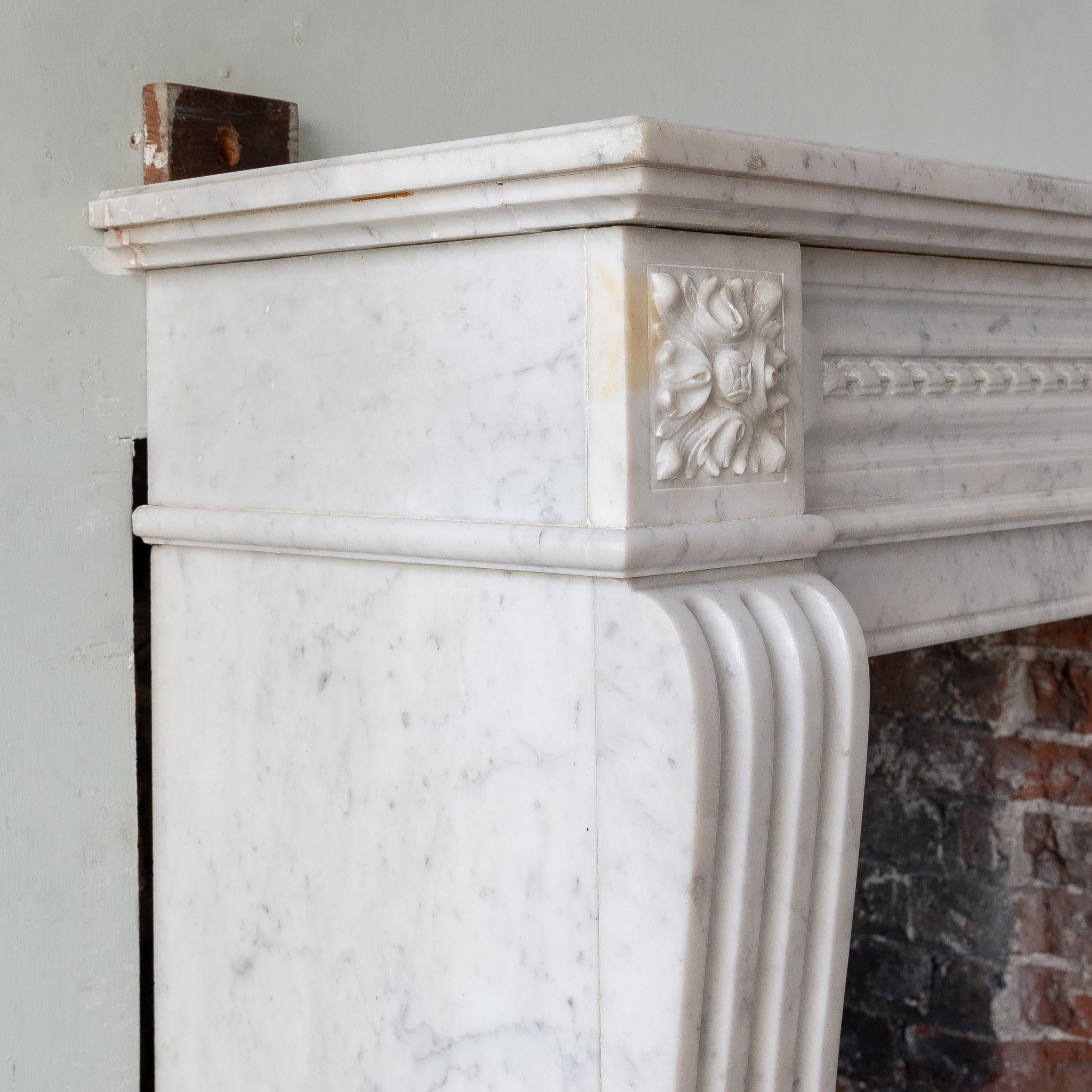 Antique Louis XVI Carrara Marble Fireplace For Sale 8