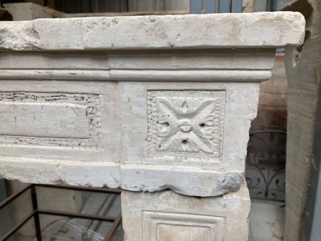 Antique Louis XVI French Limestone Fireplace Mantel, Early 19th Century For Sale 1