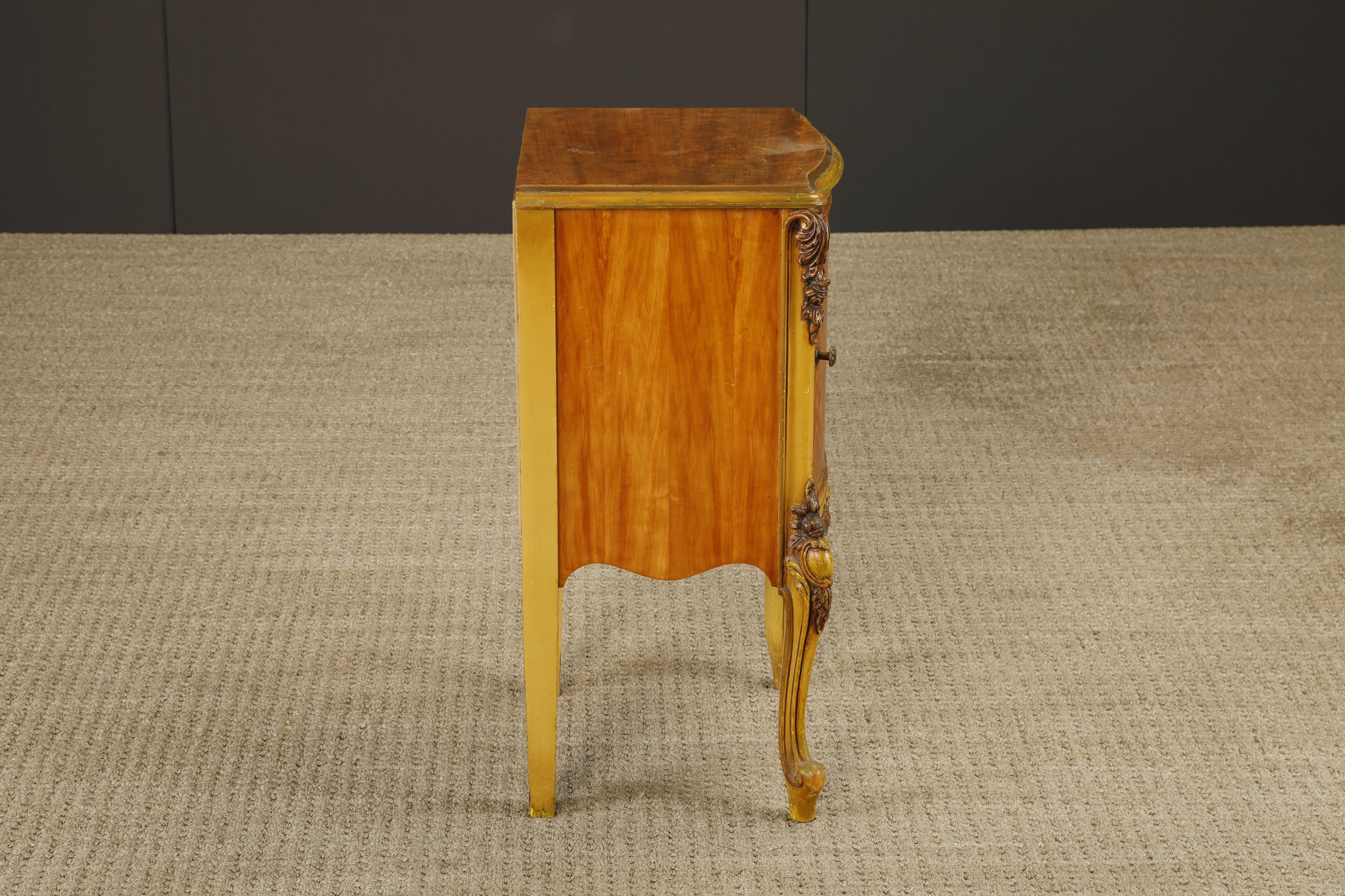 Antique Louis XVI French Provincial Figured Maple Cabinet Nightstands, c. 1920s en vente 11