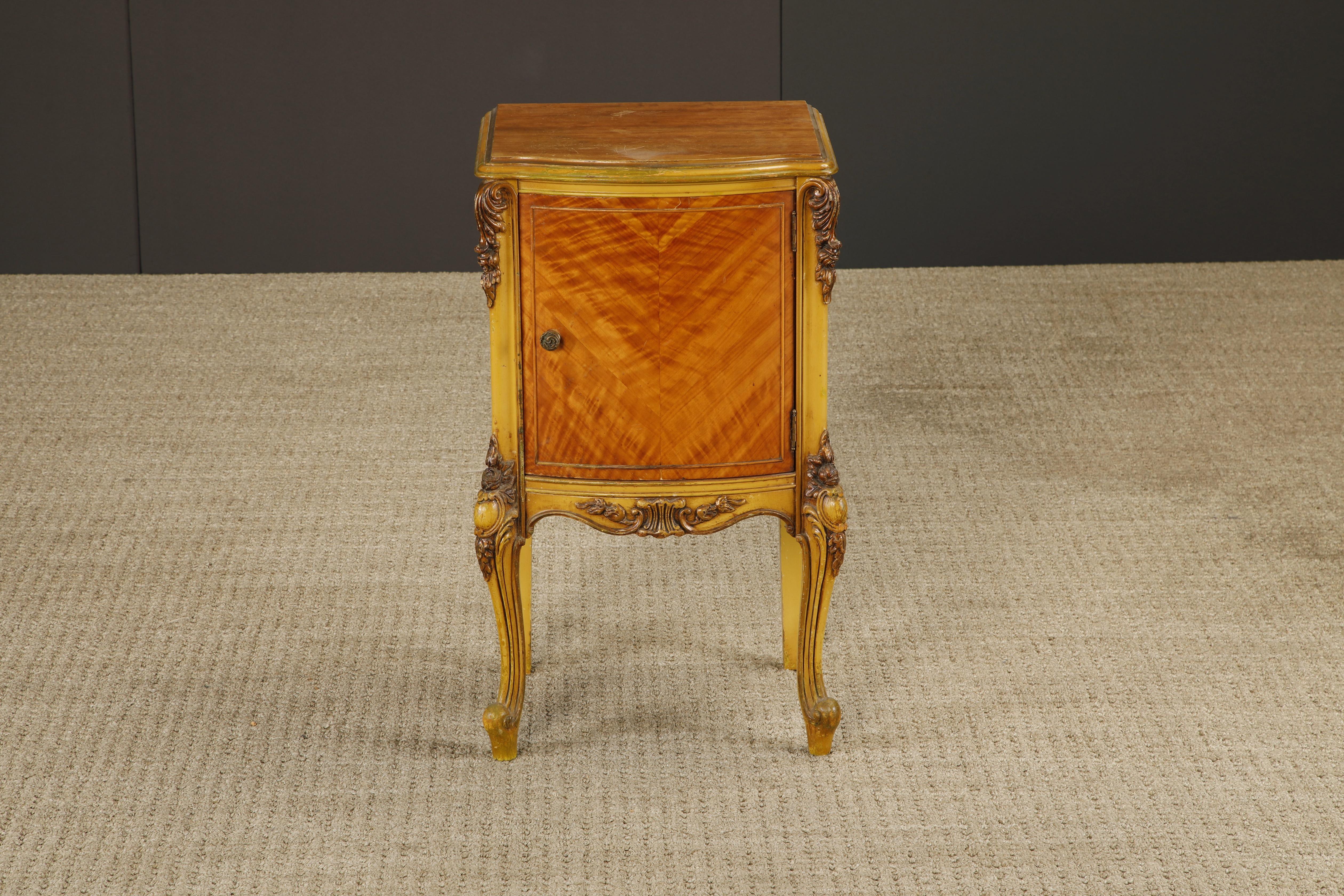 Bois Antique Louis XVI French Provincial Figured Maple Cabinet Nightstands, c. 1920s en vente