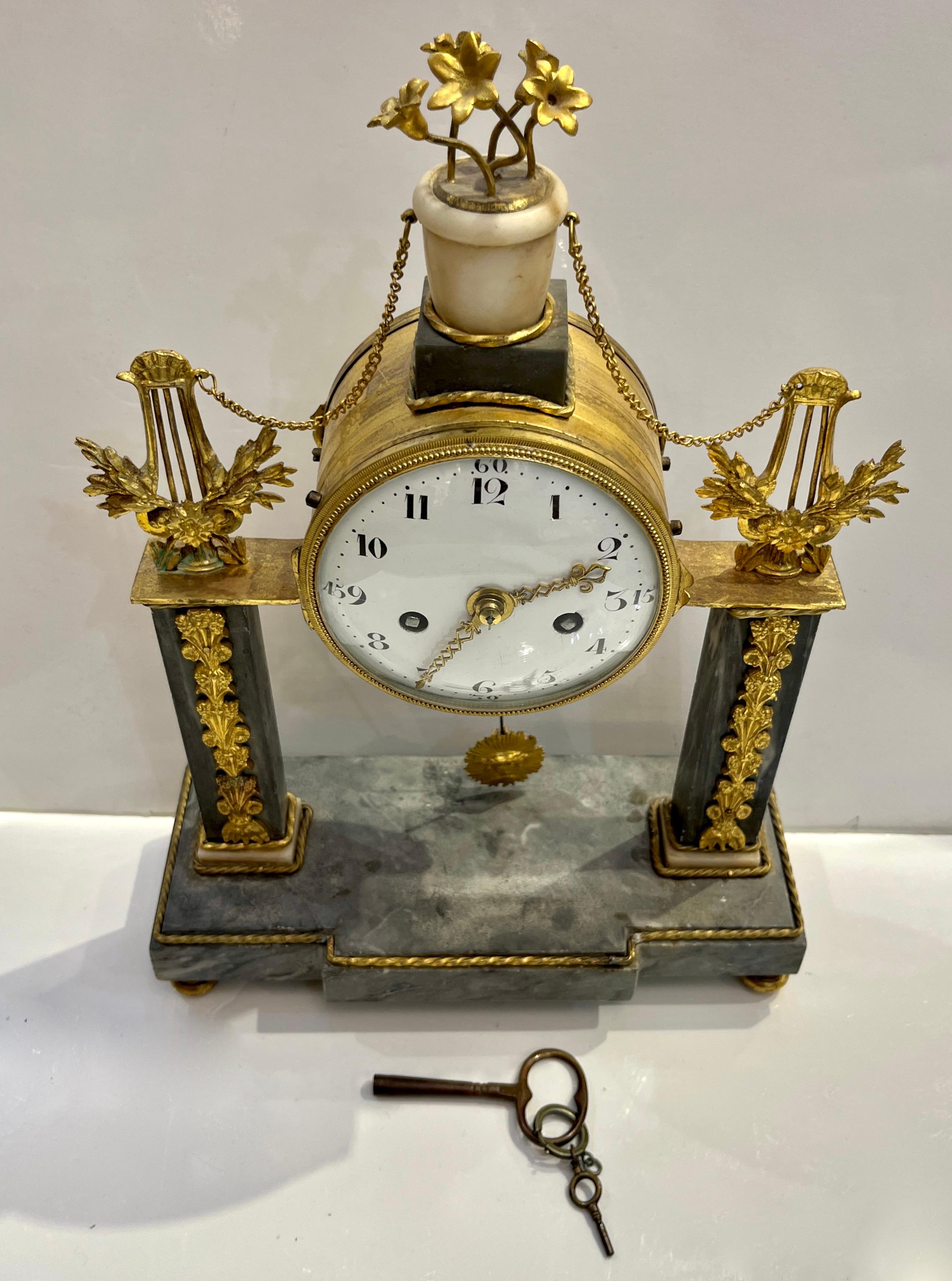 Antique Louis XVI Gilt Bronze Marble Mantel Clock Apollo Sunburst Pendulum Key For Sale 3