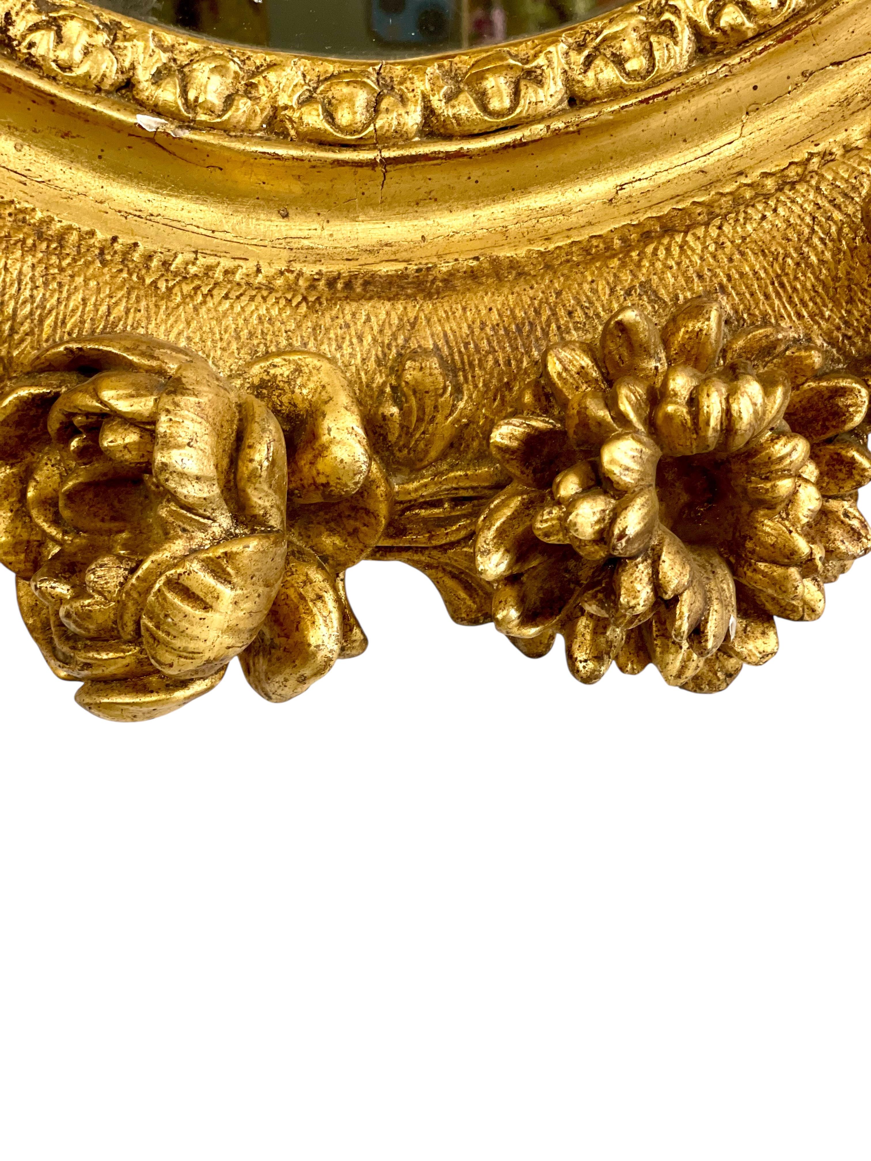 Antique Louis XVI Giltwood Oval Mirror with Floral Carving For Sale 14