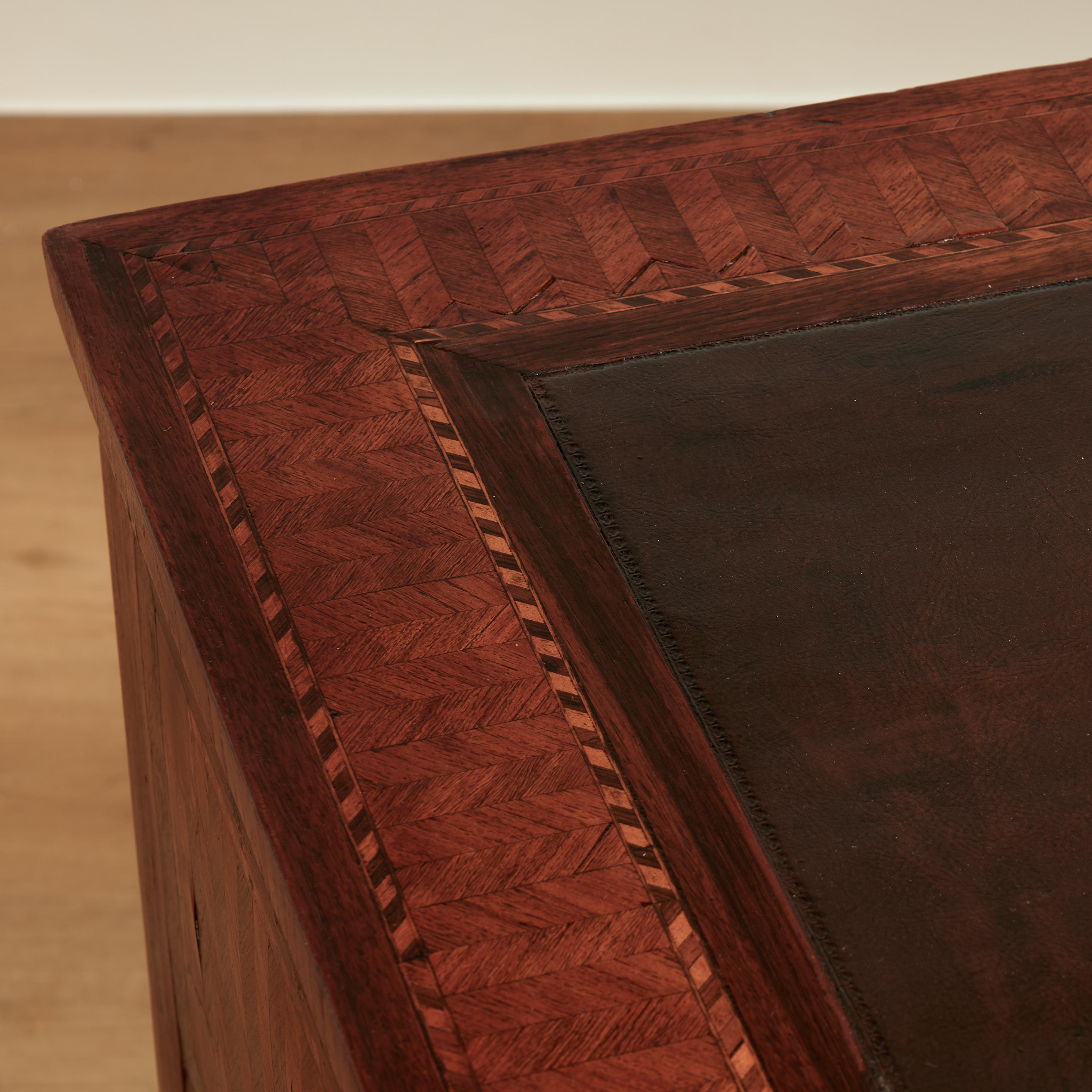Antique Louis XVI Leather Top Desk For Sale 4