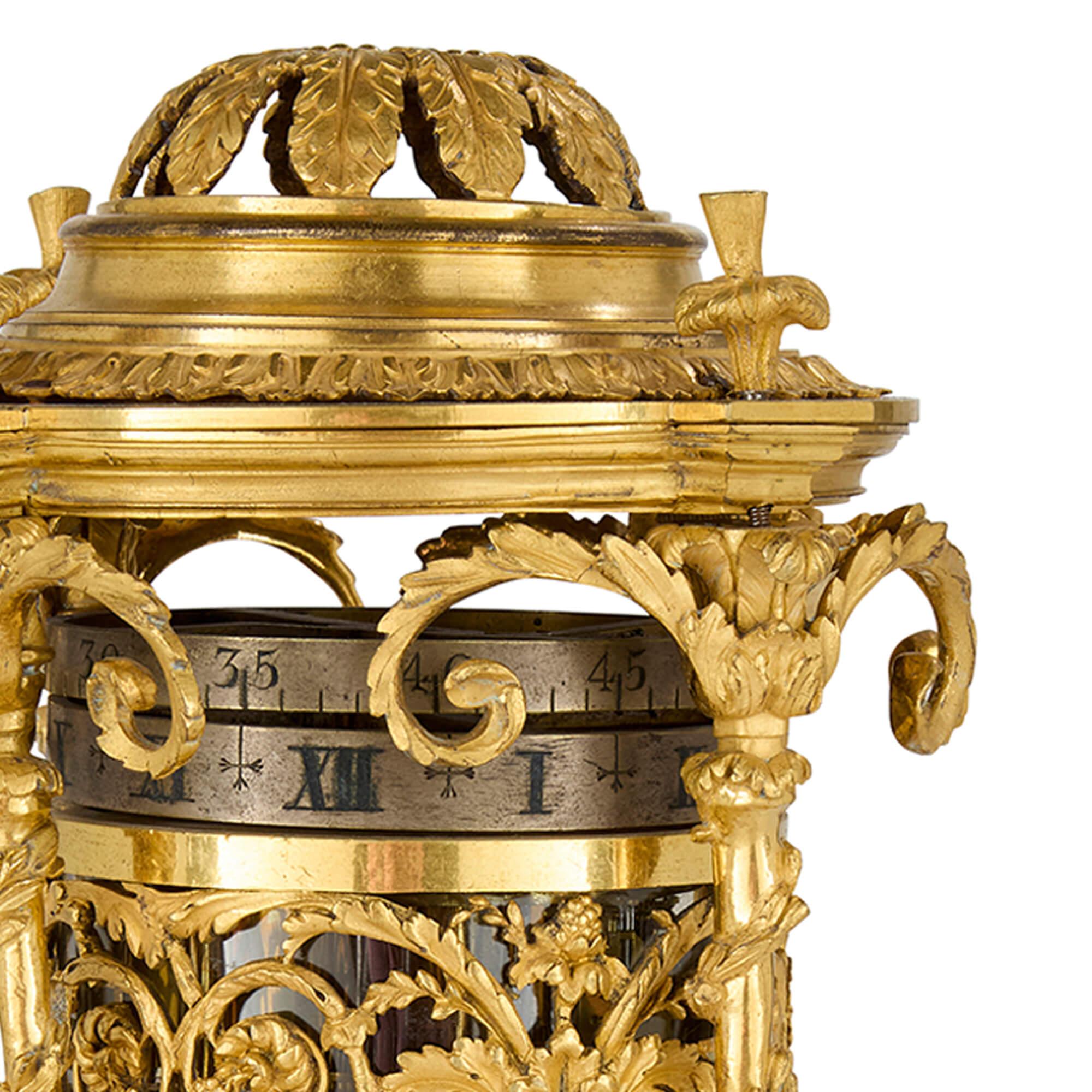 Francese Antico orologio da camino Luigi XVI in marmo, oro e bronzo dorato Cercle Tournant in vendita