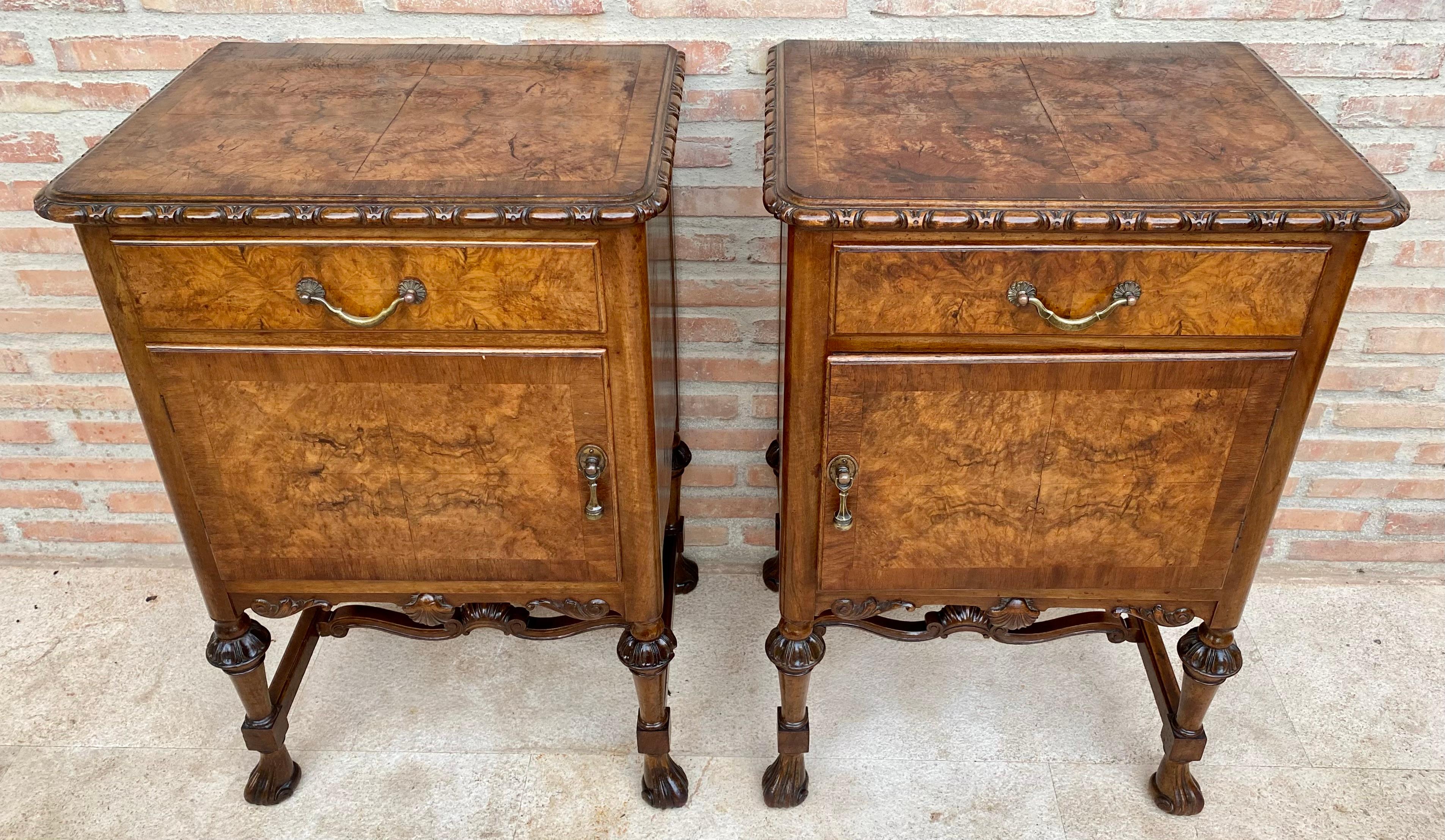 French Provincial Antique Louis XVI Nightstands with White Marble Tops, 1890s, Set of 2 For Sale