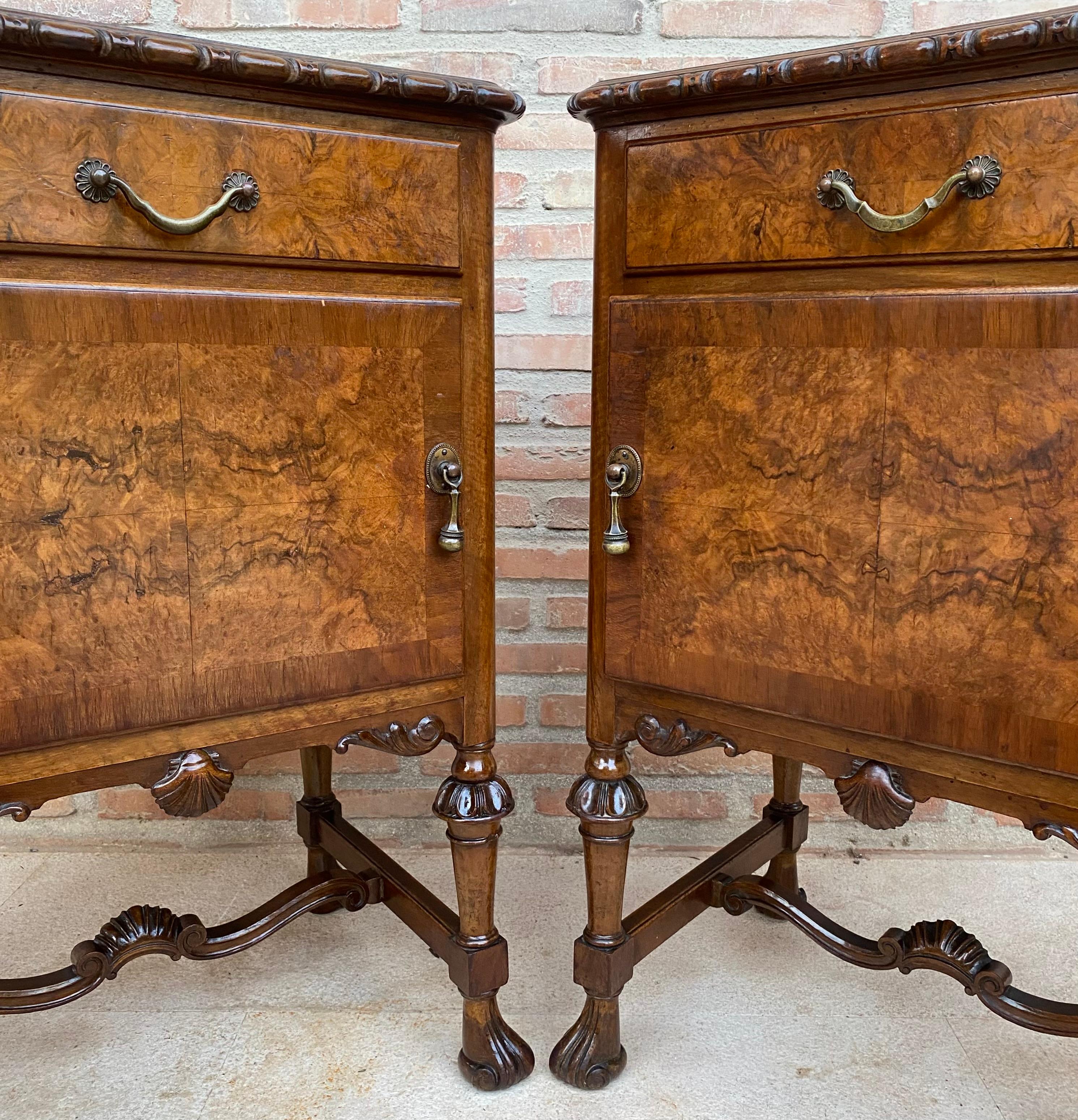 19th Century Antique Louis XVI Nightstands with White Marble Tops, 1890s, Set of 2 For Sale