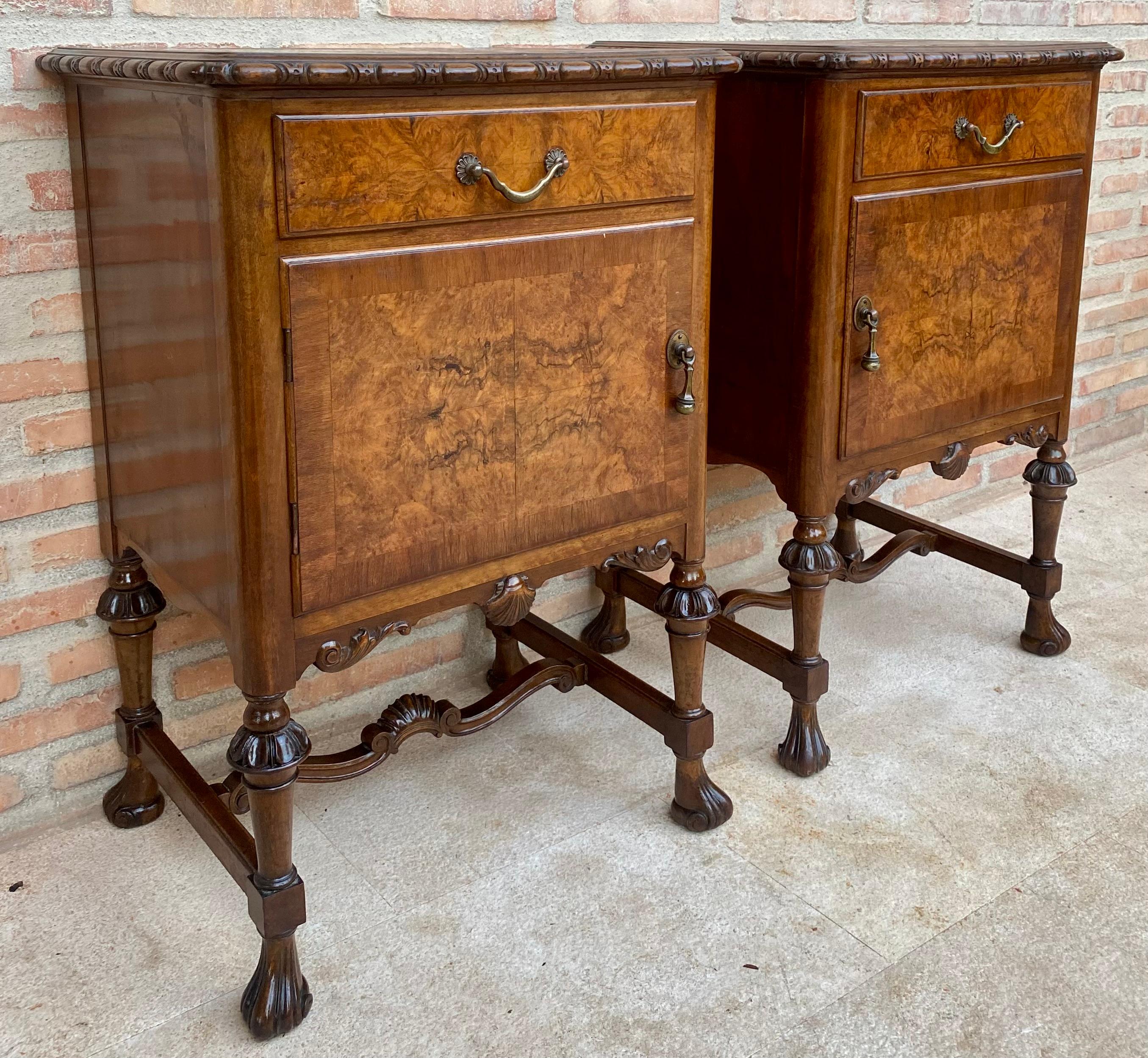 Walnut Antique Louis XVI Nightstands with White Marble Tops, 1890s, Set of 2 For Sale
