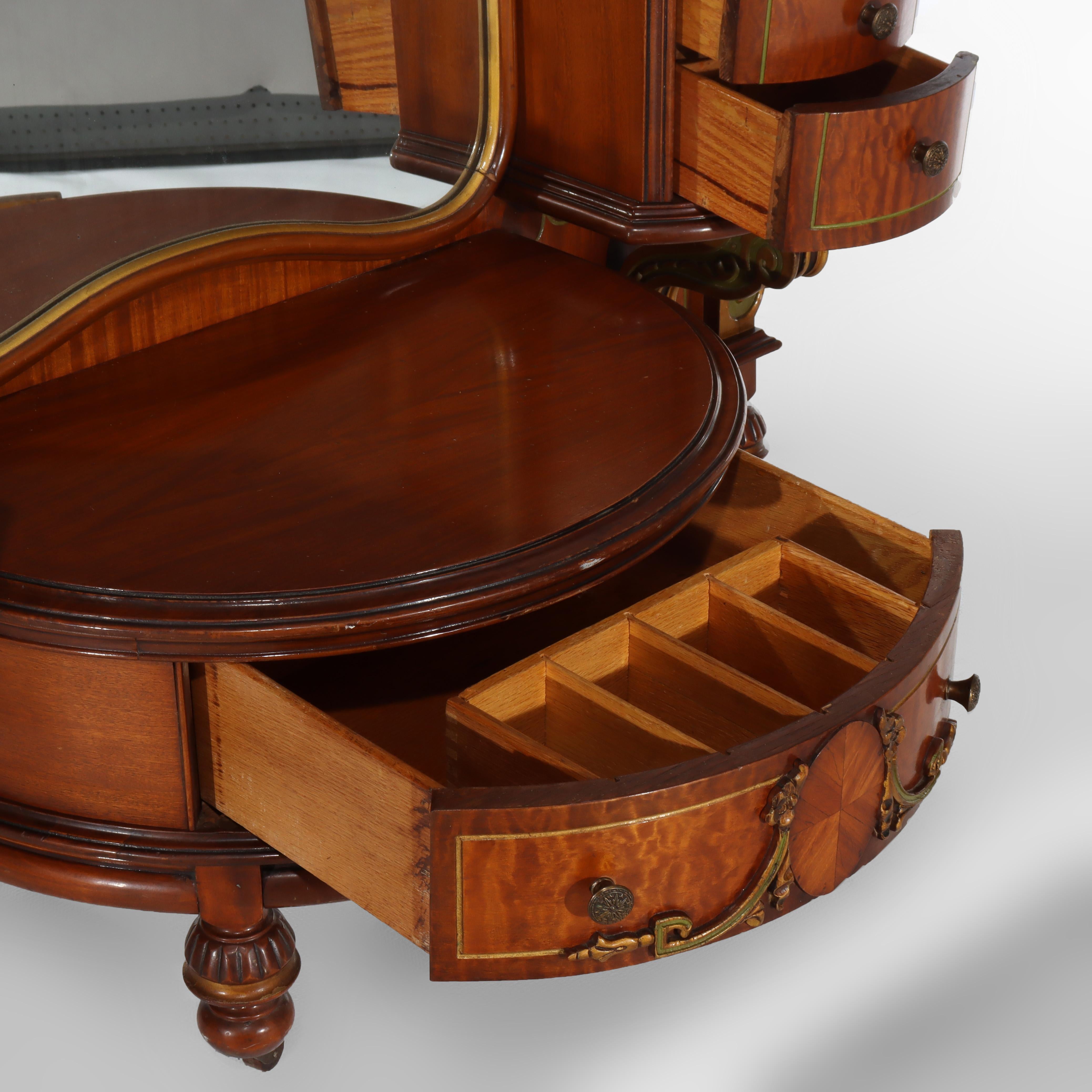 Ancien meuble-lavabo Louis XVI en acajou doré, satiné et érable piqué, vers 1930 en vente 7