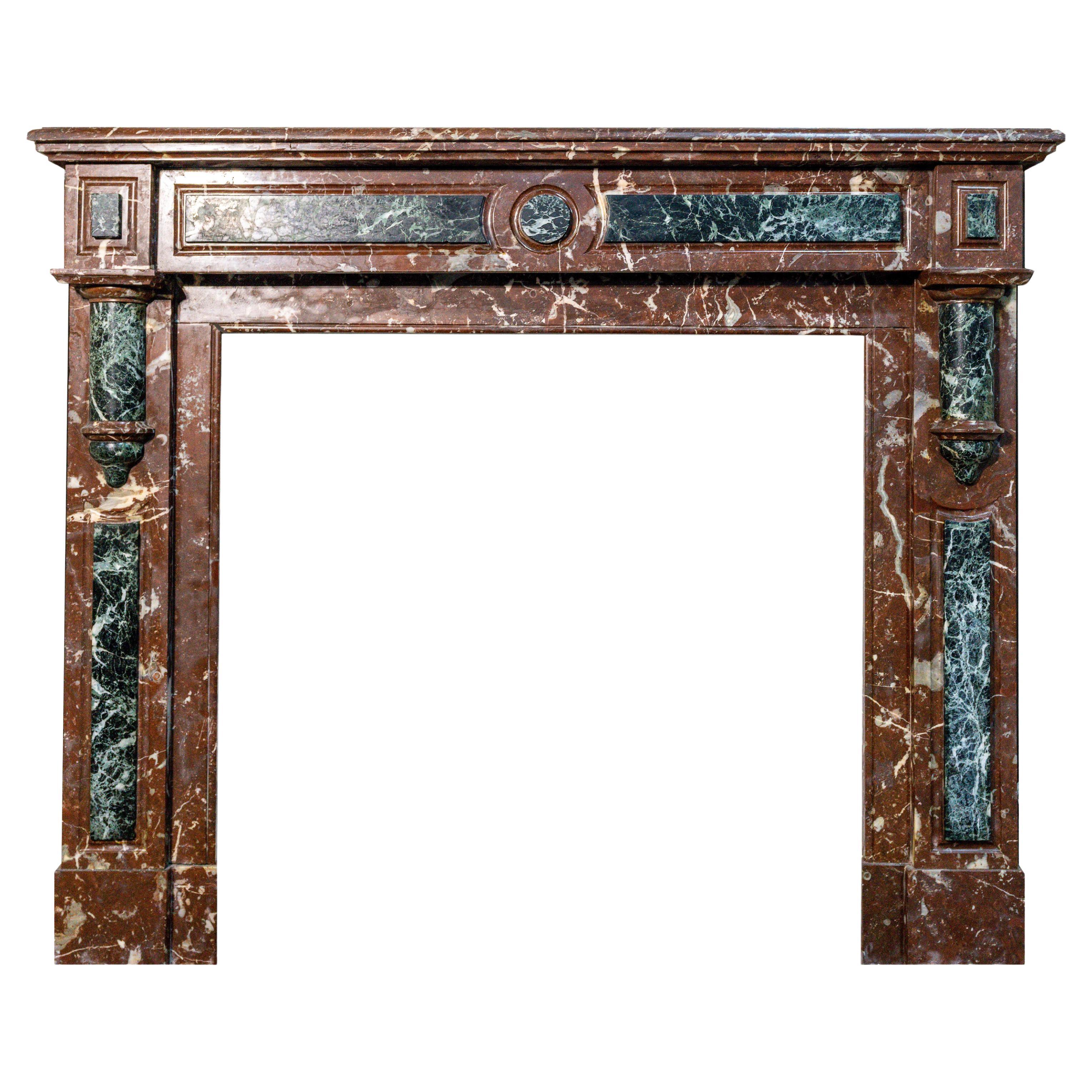 Cheminée ancienne Louis XVI en marbre rouge griotte et vert en vente