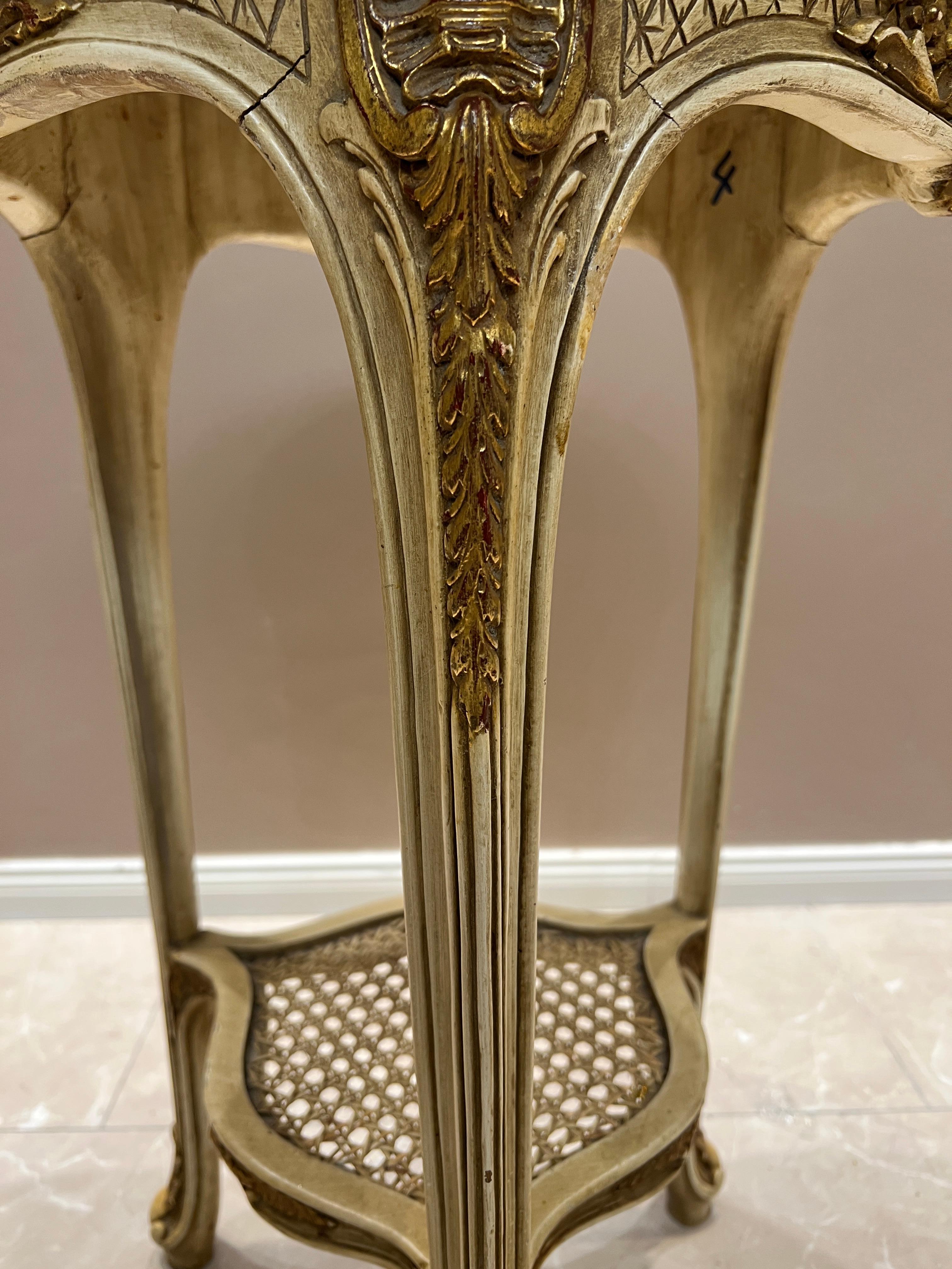 Antique Louis XVI Side Table – Marble Top, Hand-Carved, Elegant Design For Sale 1
