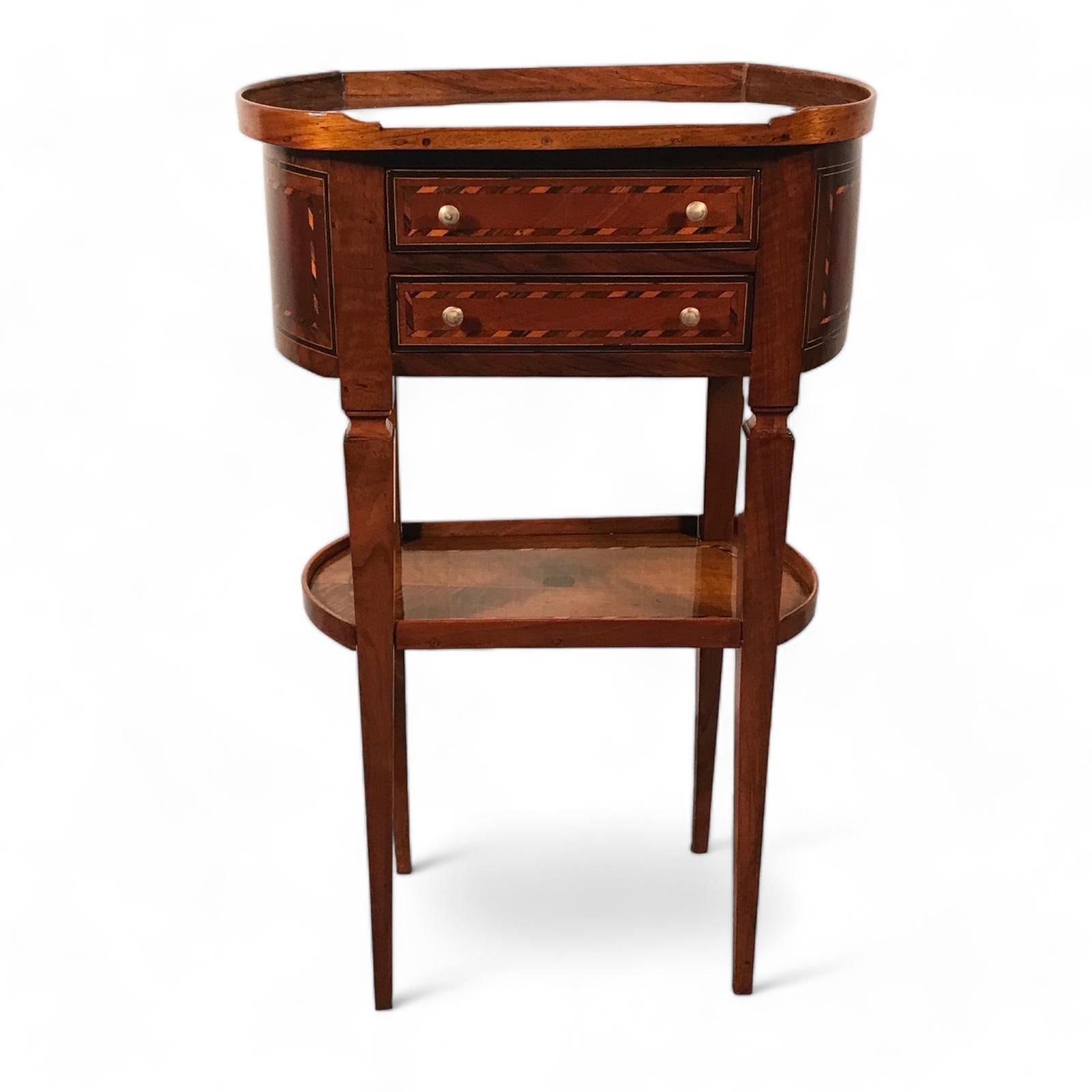 German Antique Louis XVI Side Table with Walnut Veneer and Marquetry Detailing For Sale