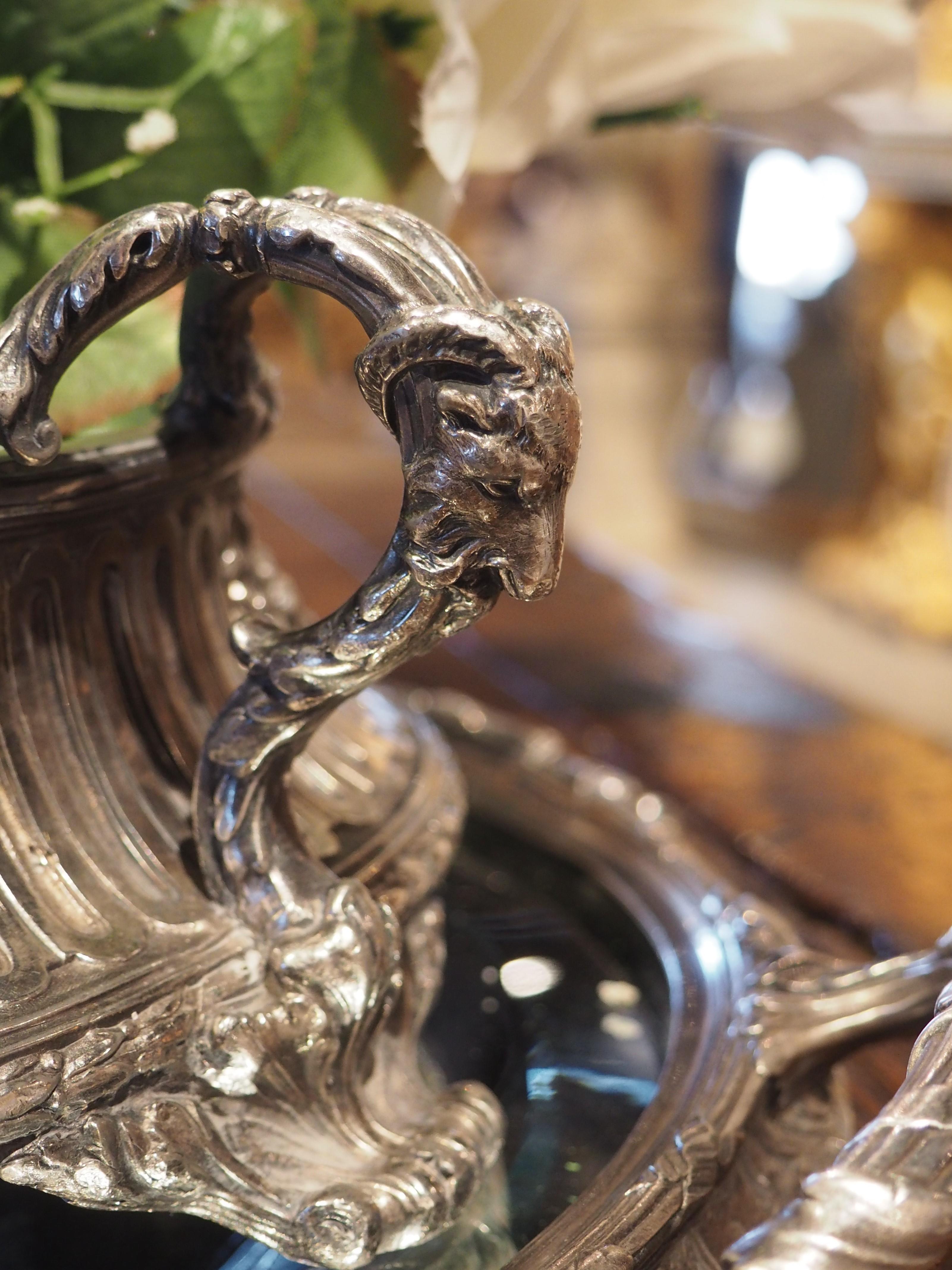 Ancienne table Surtout de table Louis XVI en bronze argenté avec jardinière, vers 1890 3