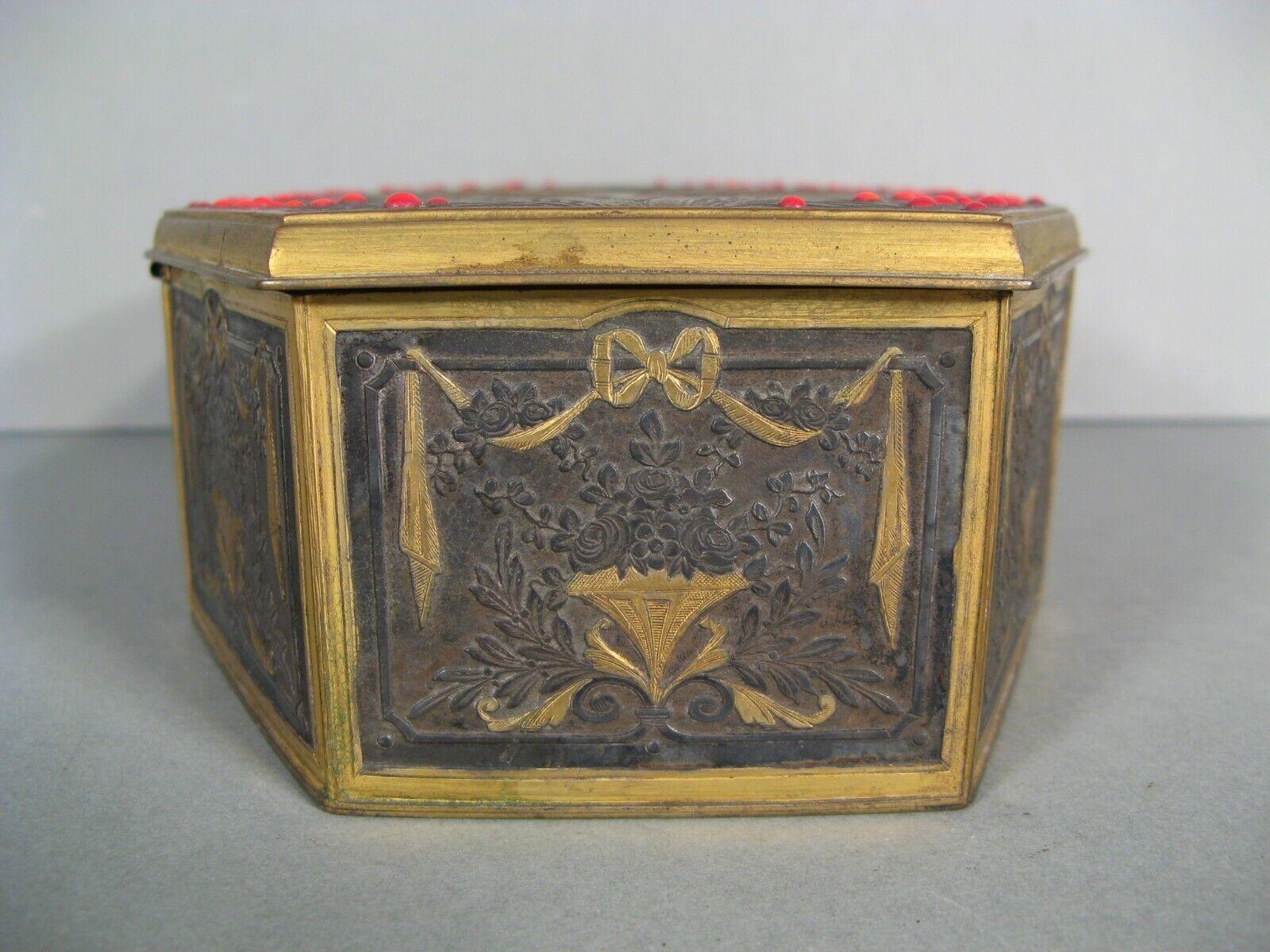 Antique Louis XVI Style Brass Jewelry Box with Holly Decoration - 1Y134 1