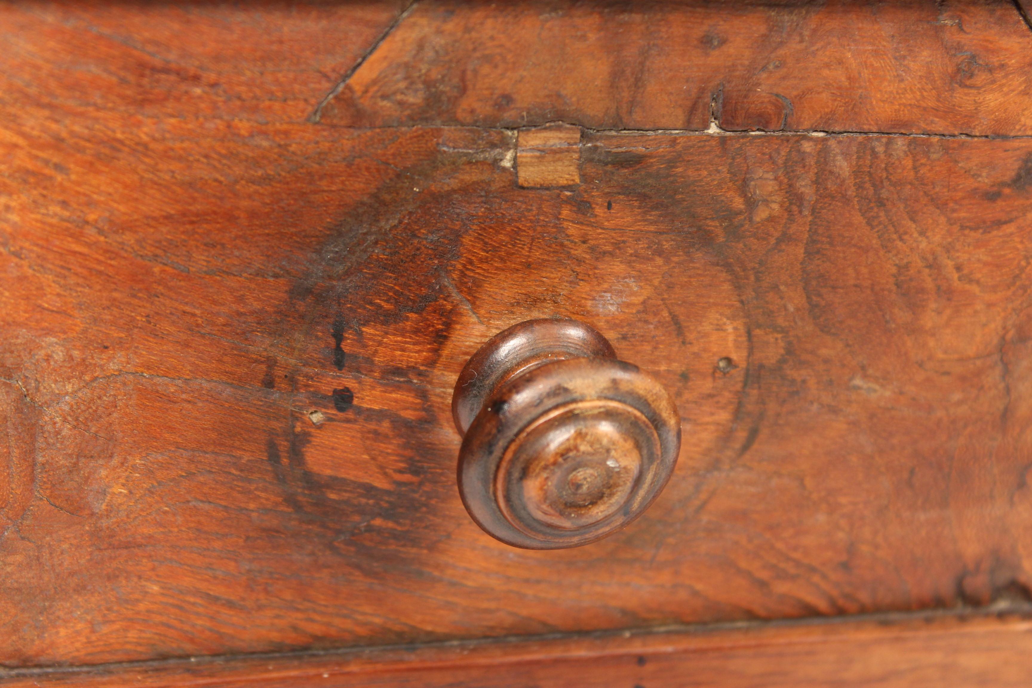 Antique Louis XVI Style Chest of Drawers 1