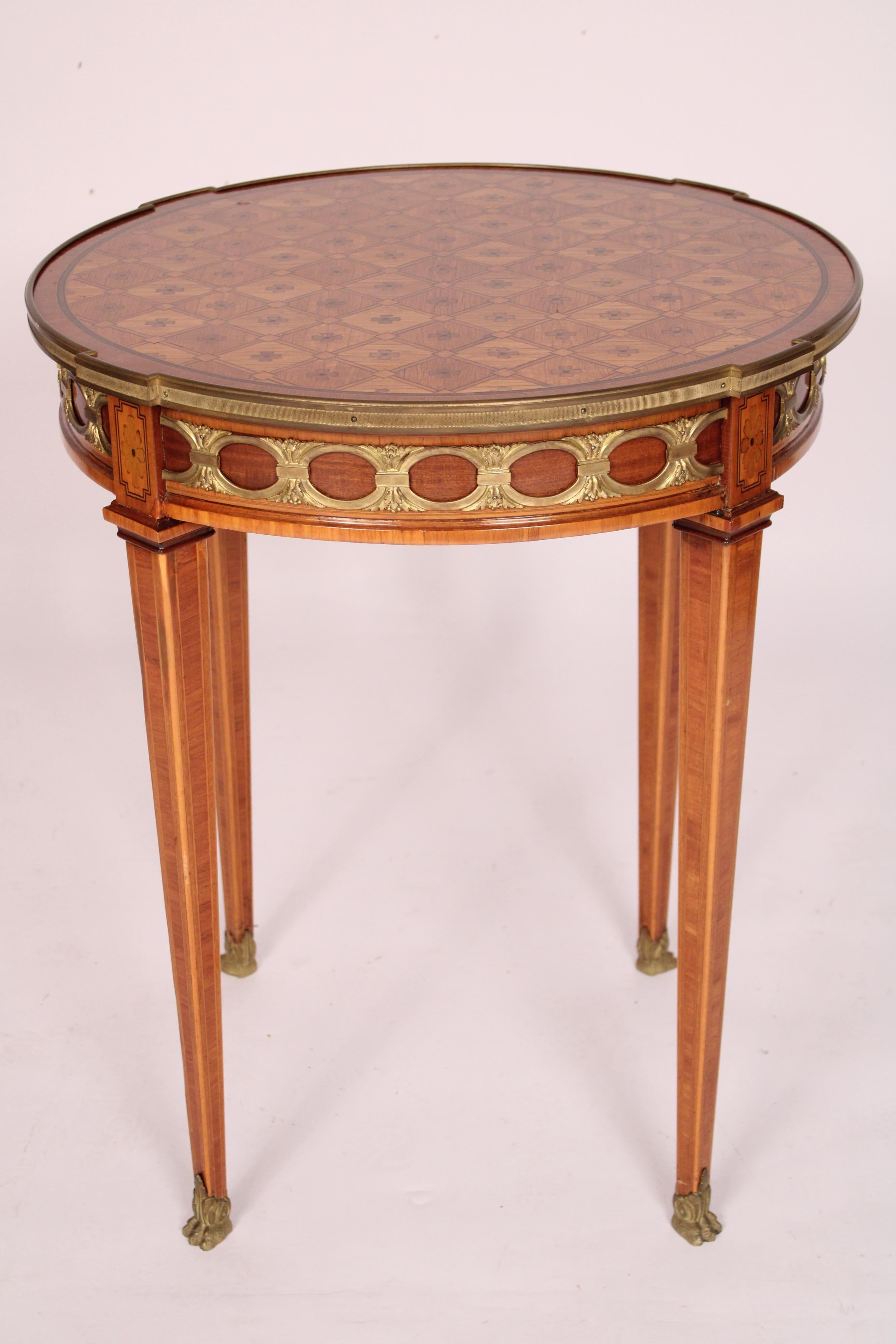 Antiker Gueridon aus vergoldeter Bronze im Stil Ludwigs XVI. im Zustand „Gut“ im Angebot in Laguna Beach, CA