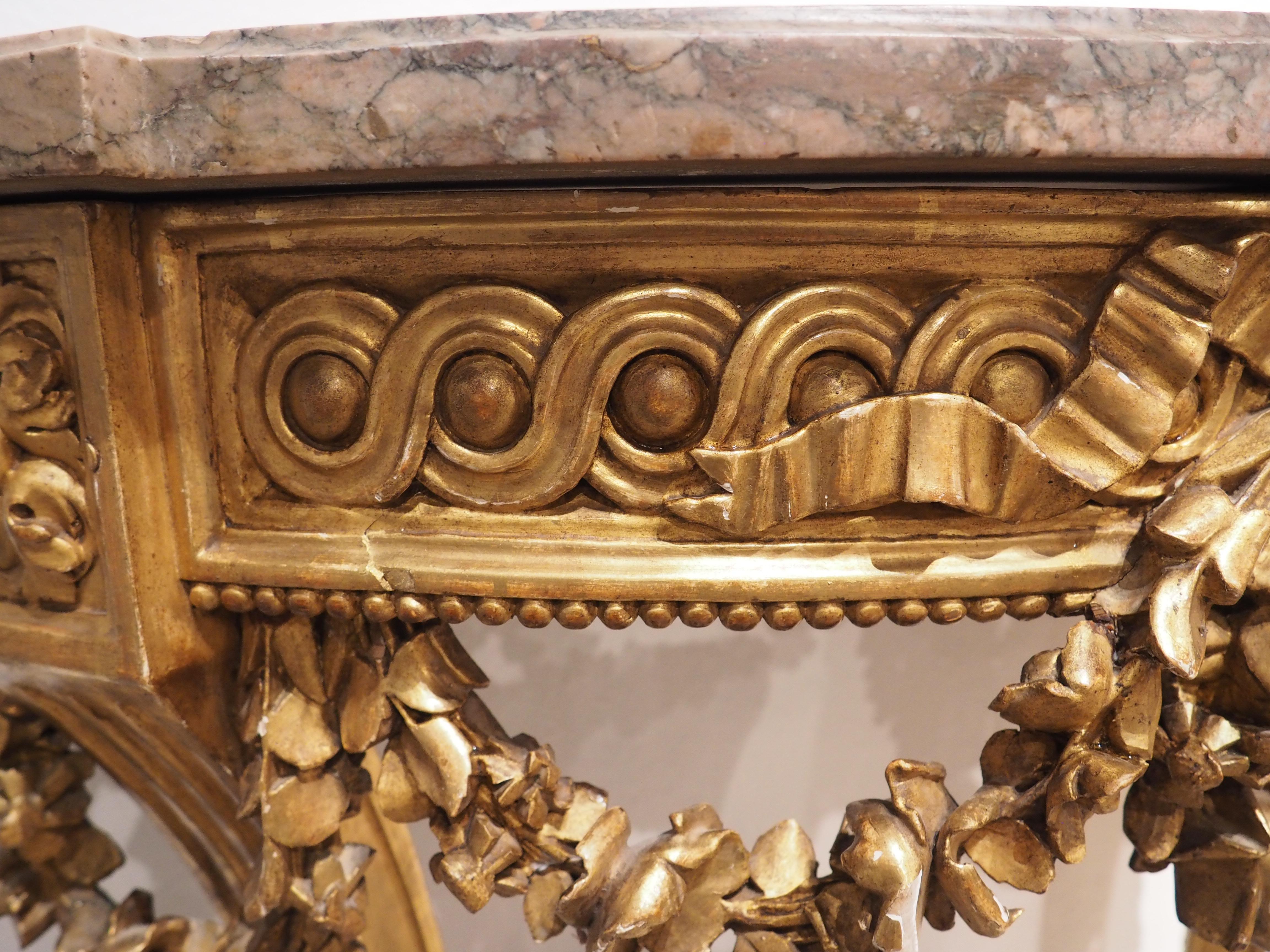 Antike Konsole aus vergoldetem Holz im Louis-XVI.-Stil mit grauer Rosenmarmorplatte, um 1860 im Angebot 5