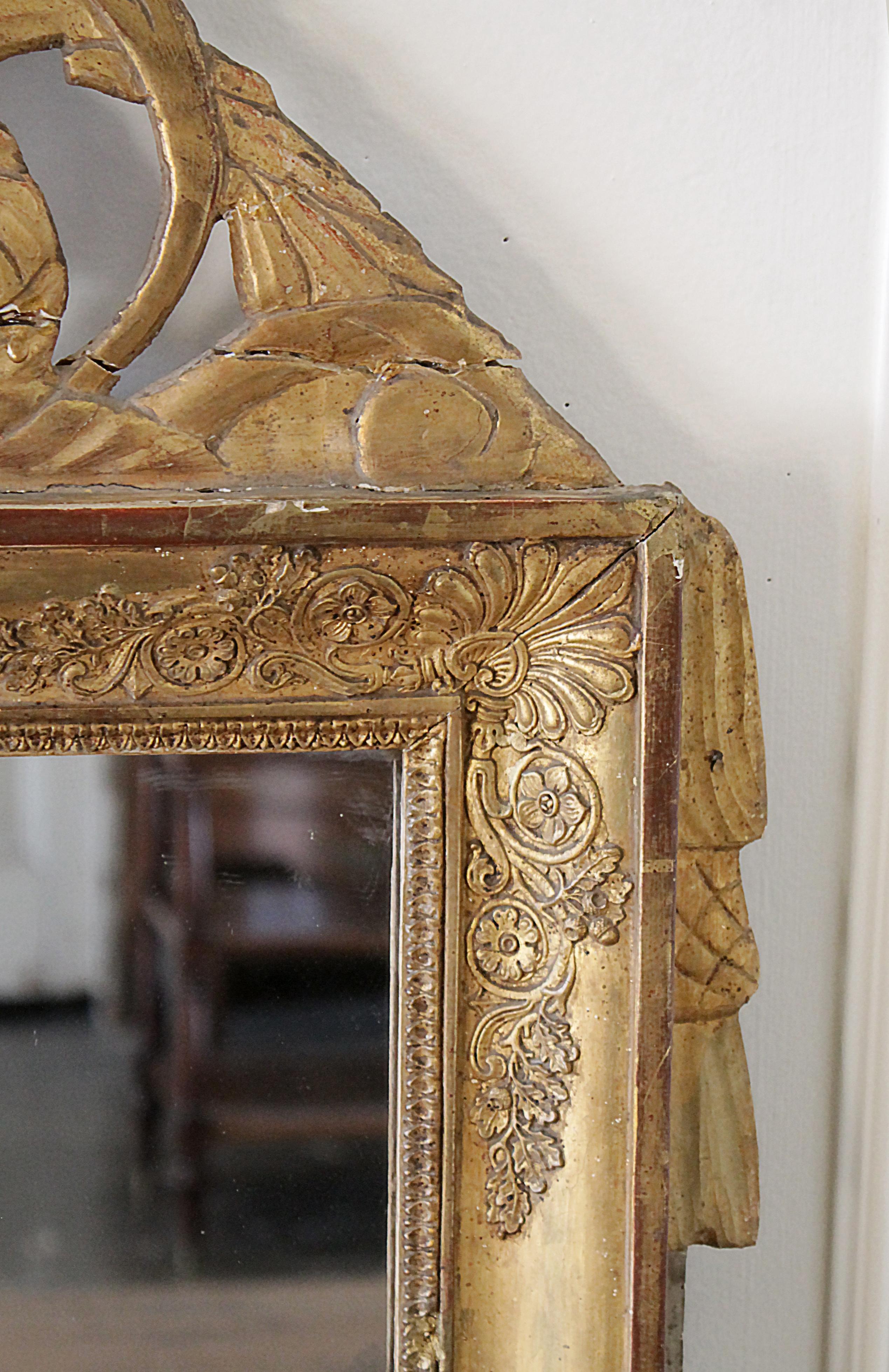 Antique Louis XVI Style Giltwood Mirror In Fair Condition In Brea, CA