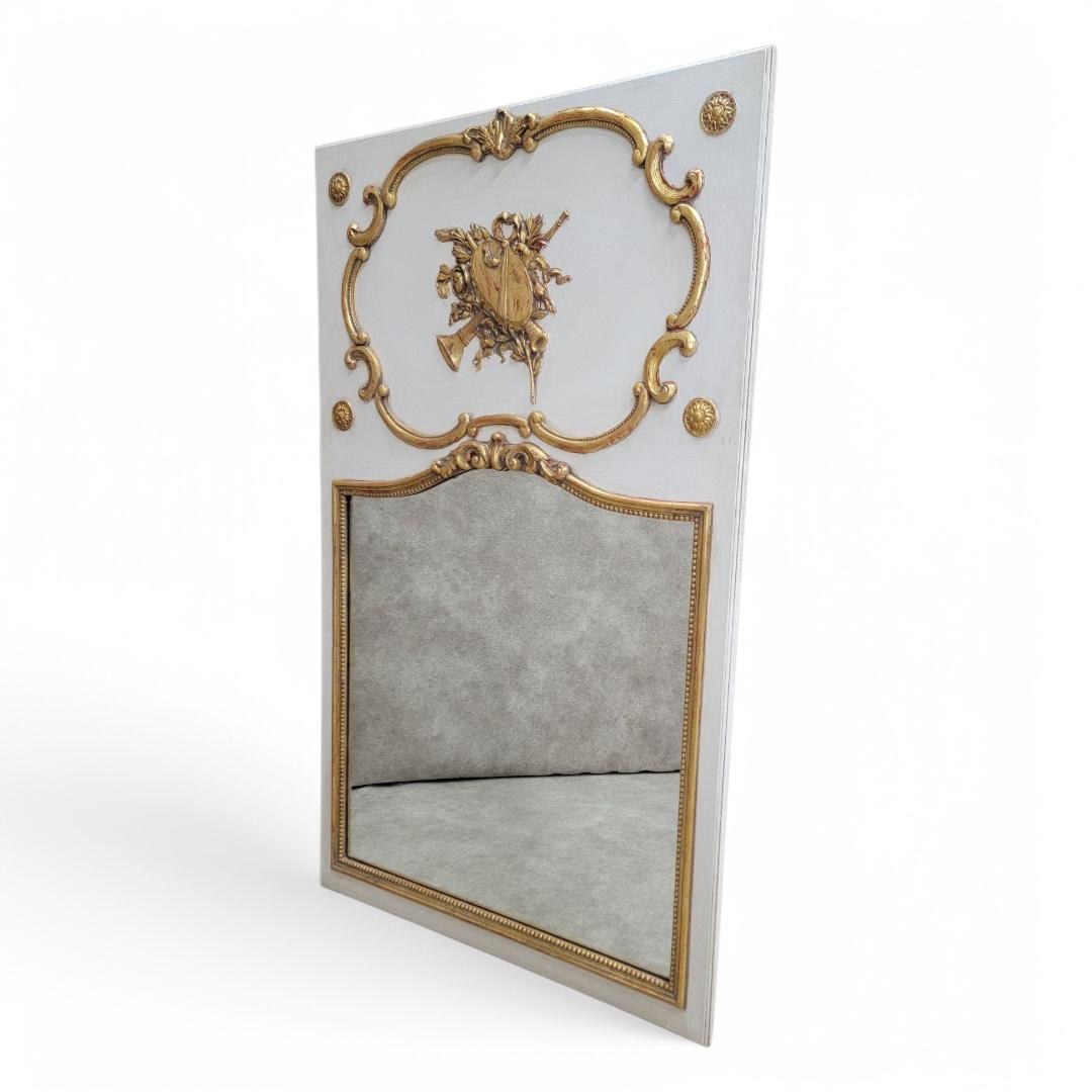 Antique Louis XVI Style Gold Gilded & White Painted French Trumeau Wall Mirror For Sale 4